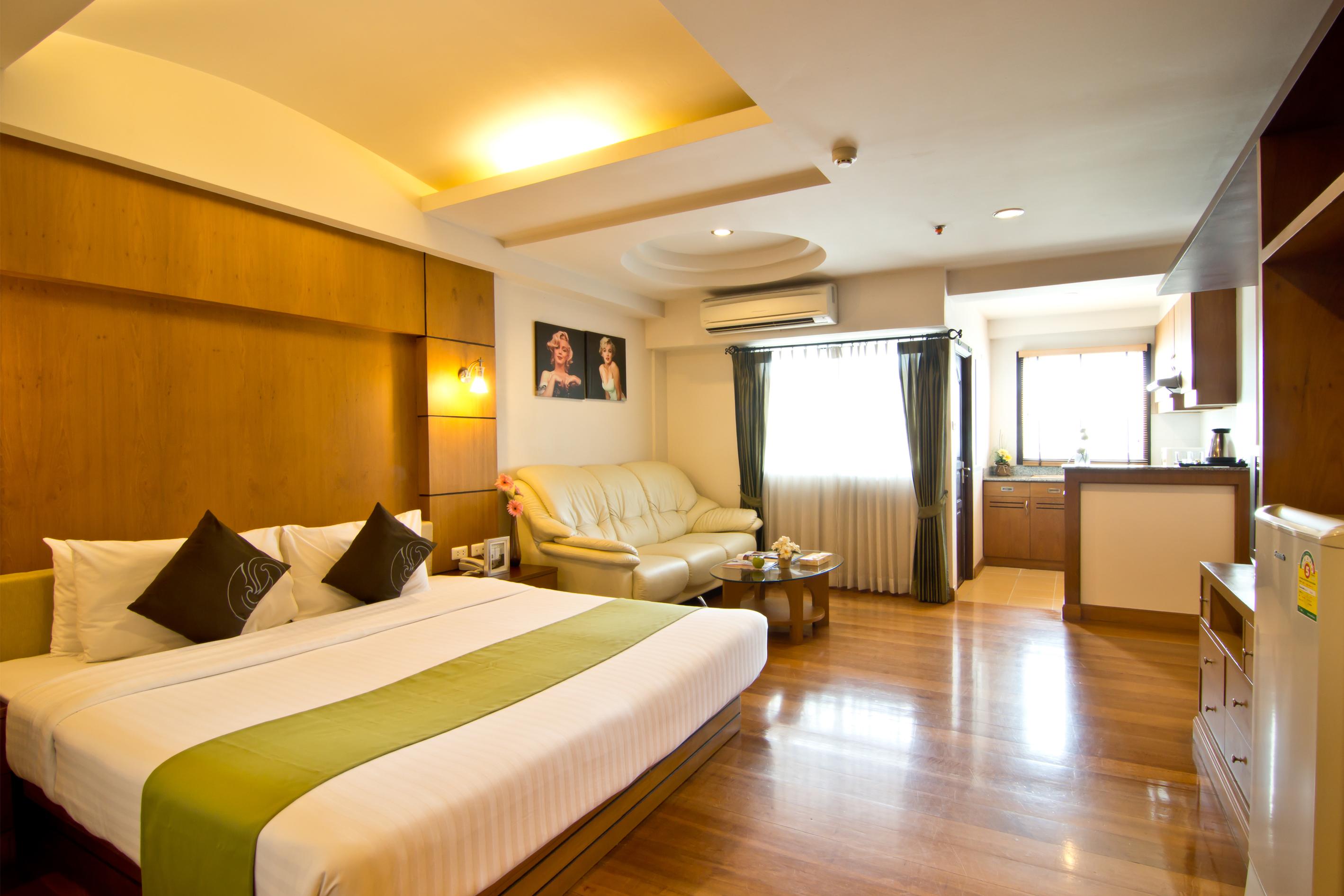 Golden Sea - Sha Extra Pattaya