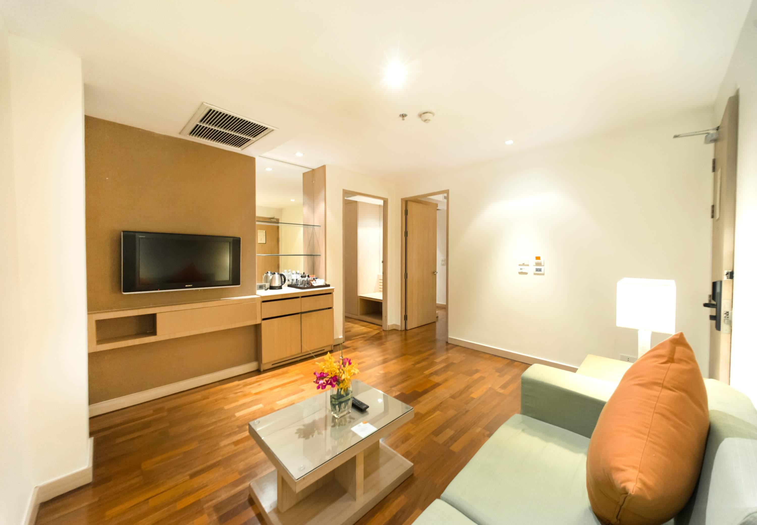Hotel Signature