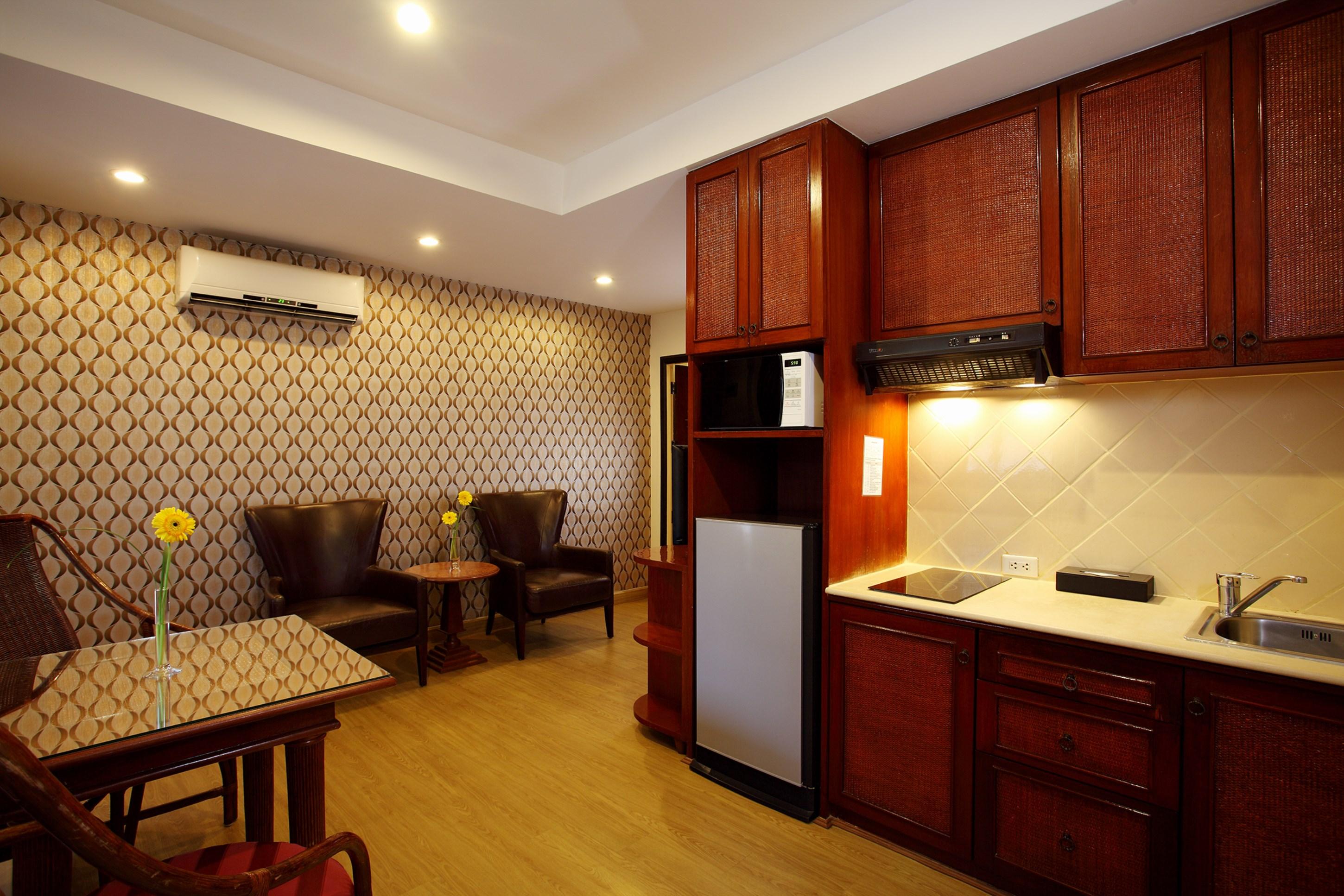 Nova Park Hotel 4*