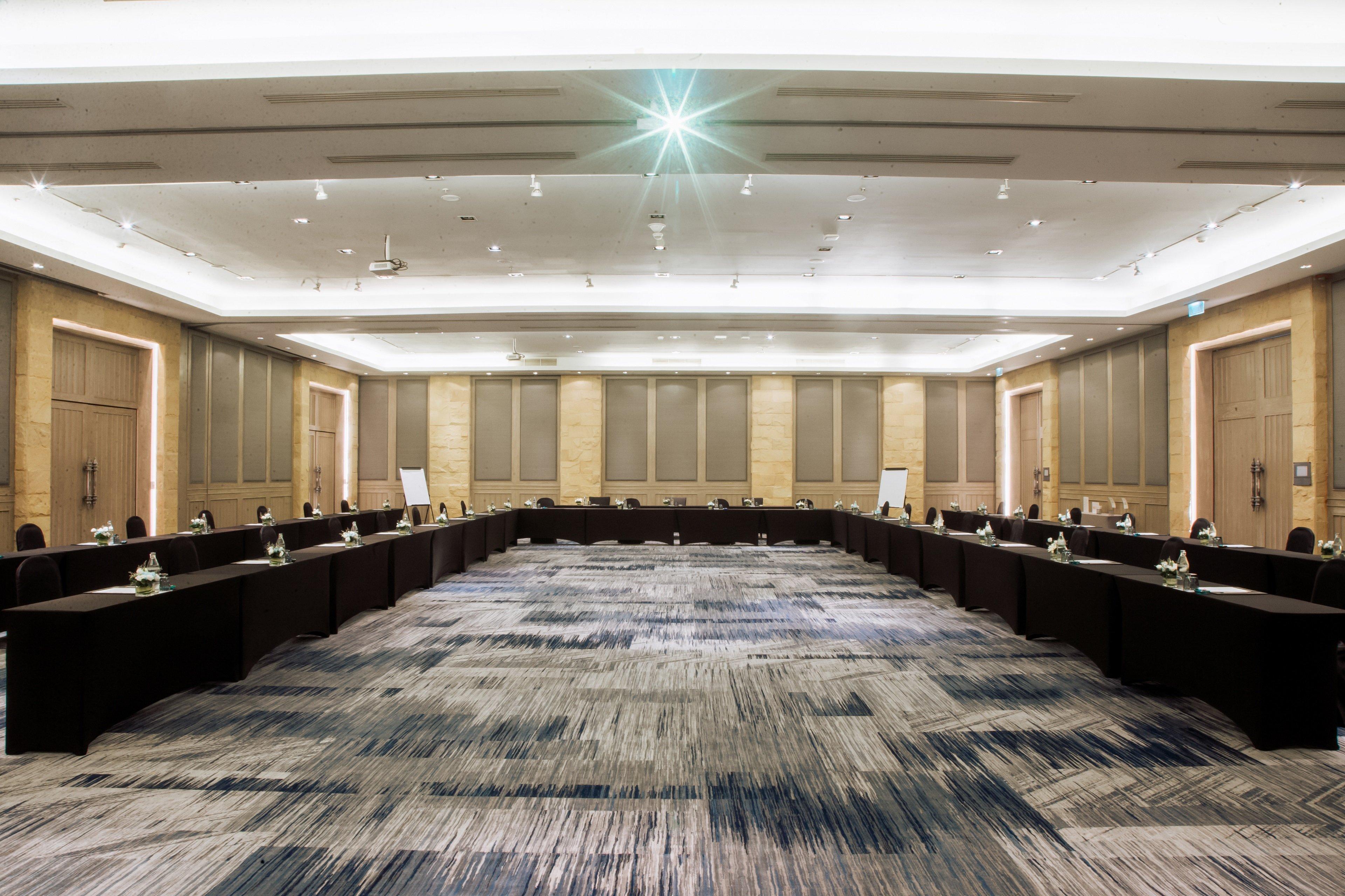 Intercontinental By Ihg 5*