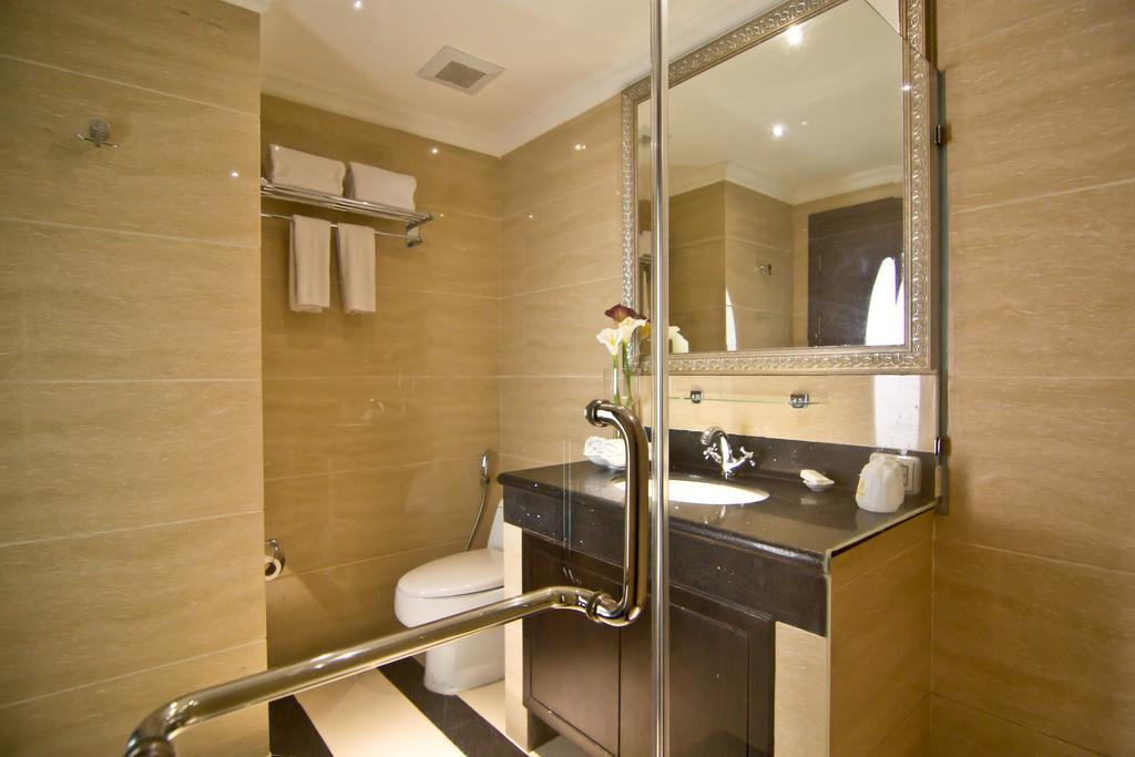 Lk Royal Wing Hotel 3*