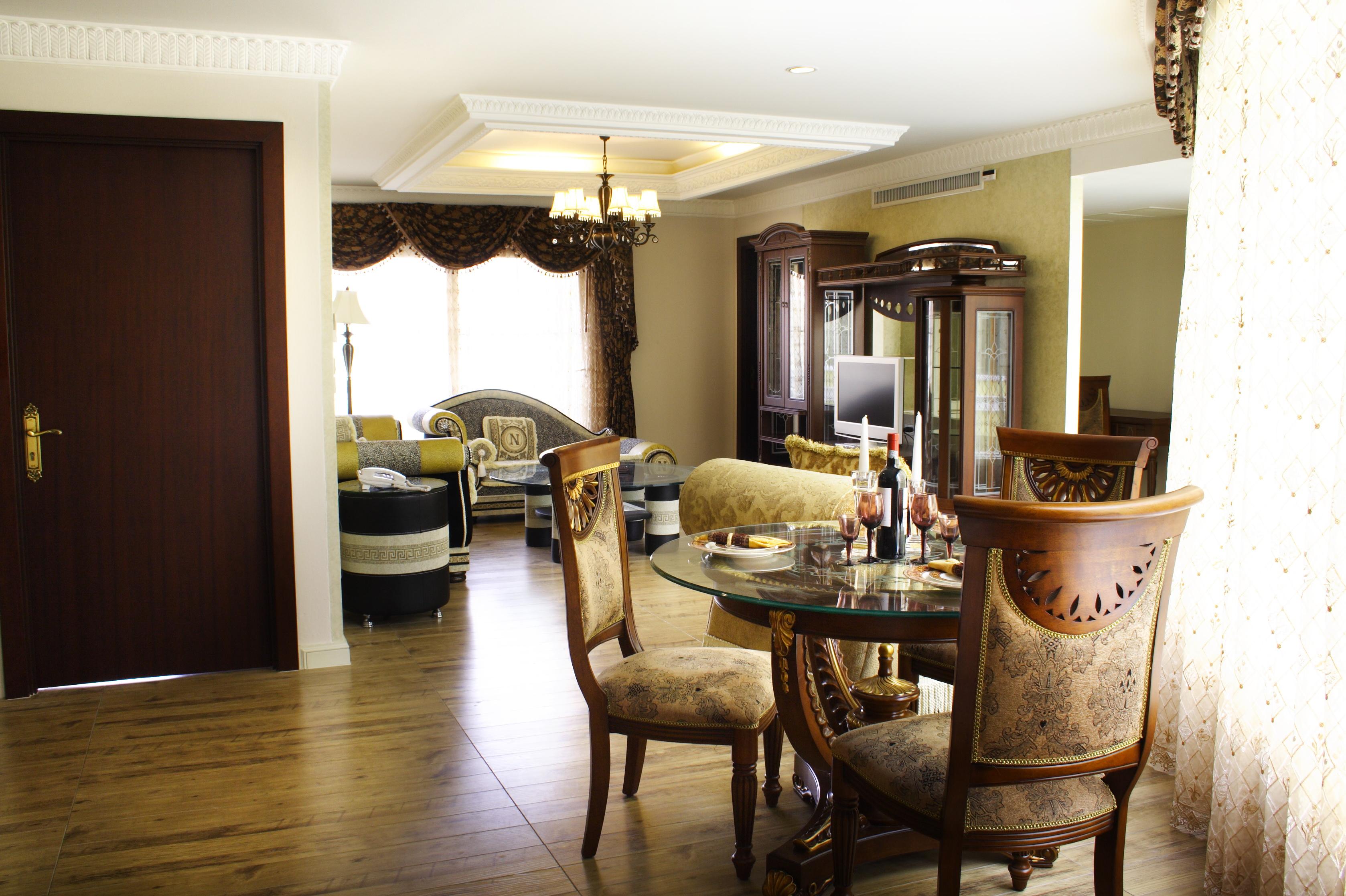 Hotel Four Seasons Place Pattaya