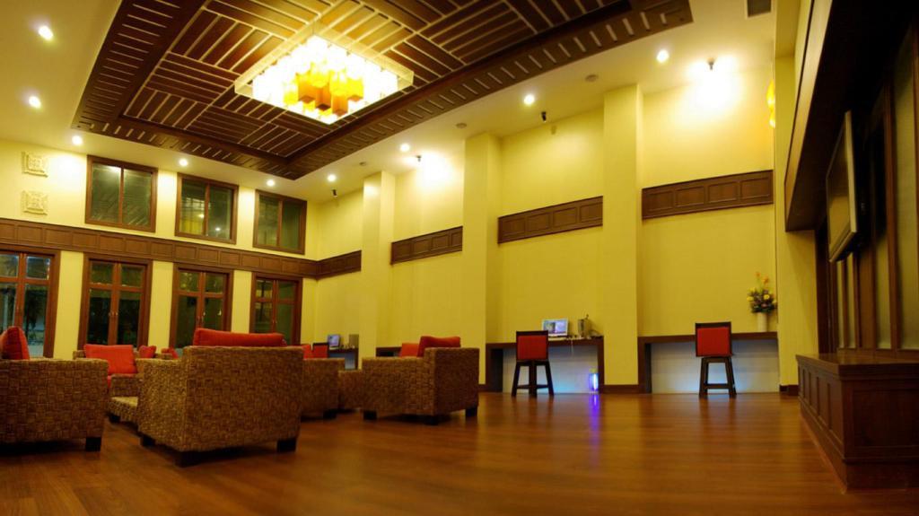 Mike Garden - Sha Extar Hotel