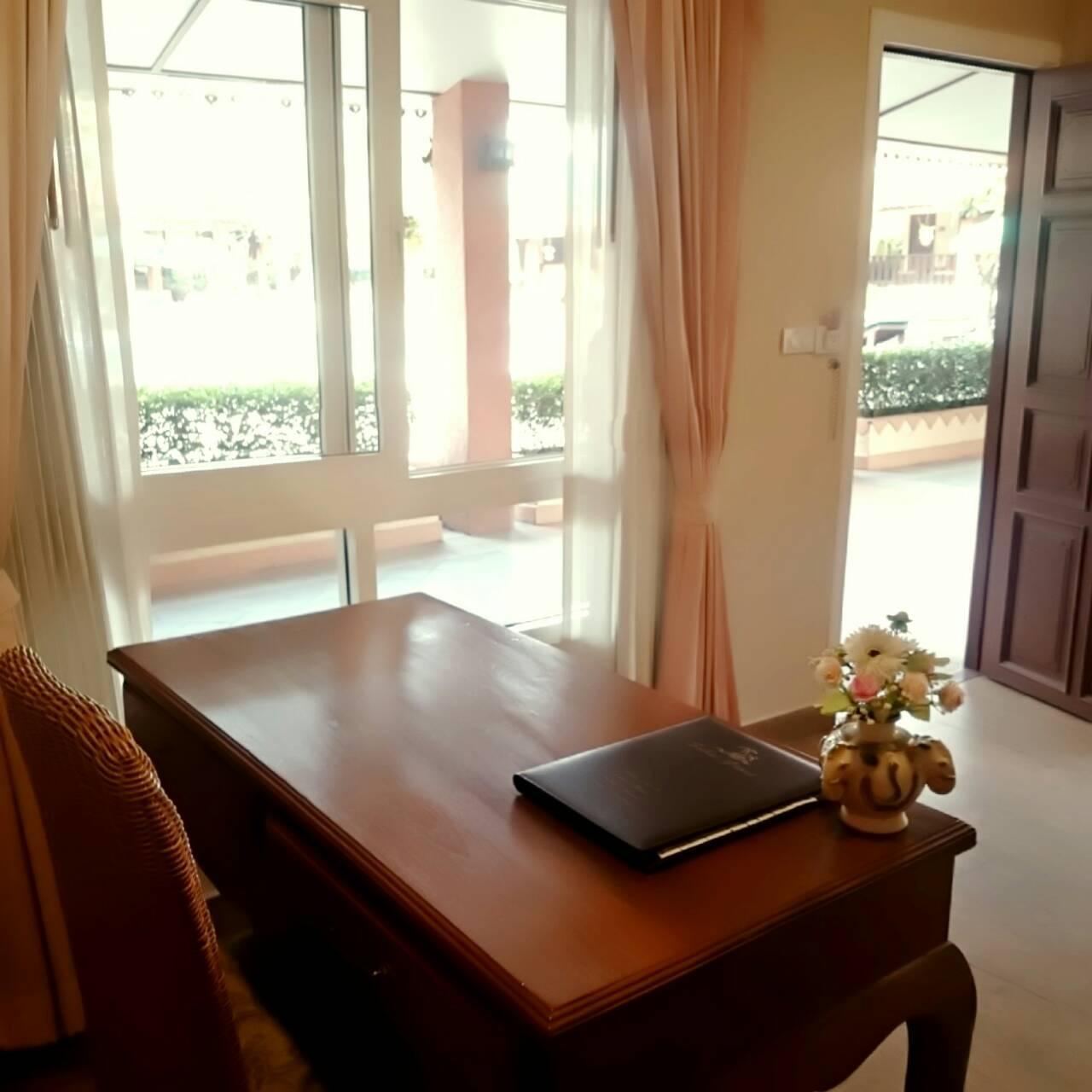 Sabai Resort 3*
