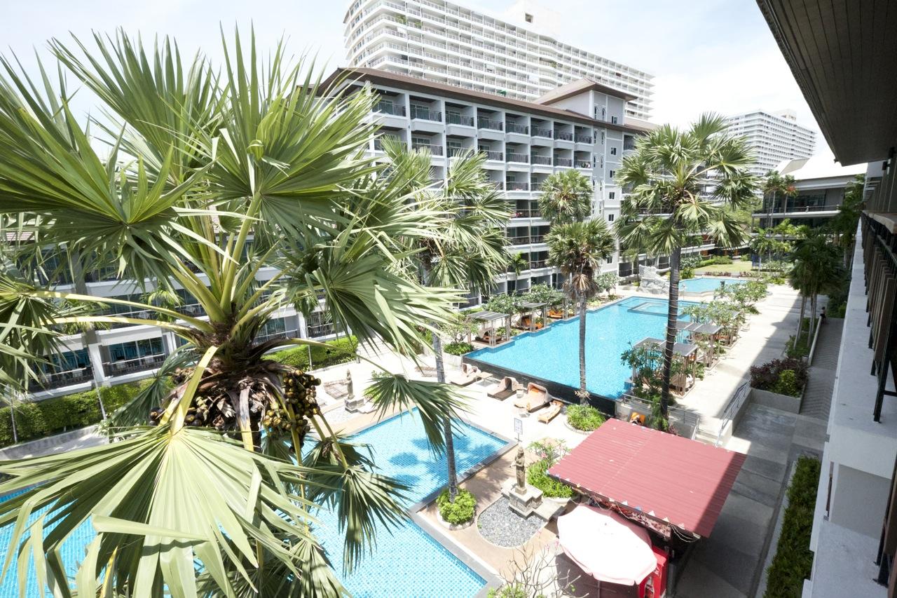 Welcome World Beachfront Pattaya