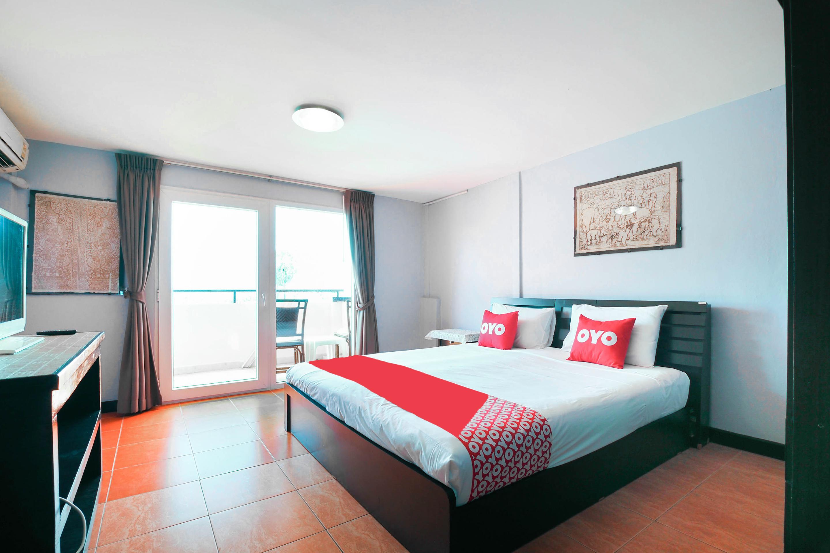 Oyo 963 Sunshine Hotel