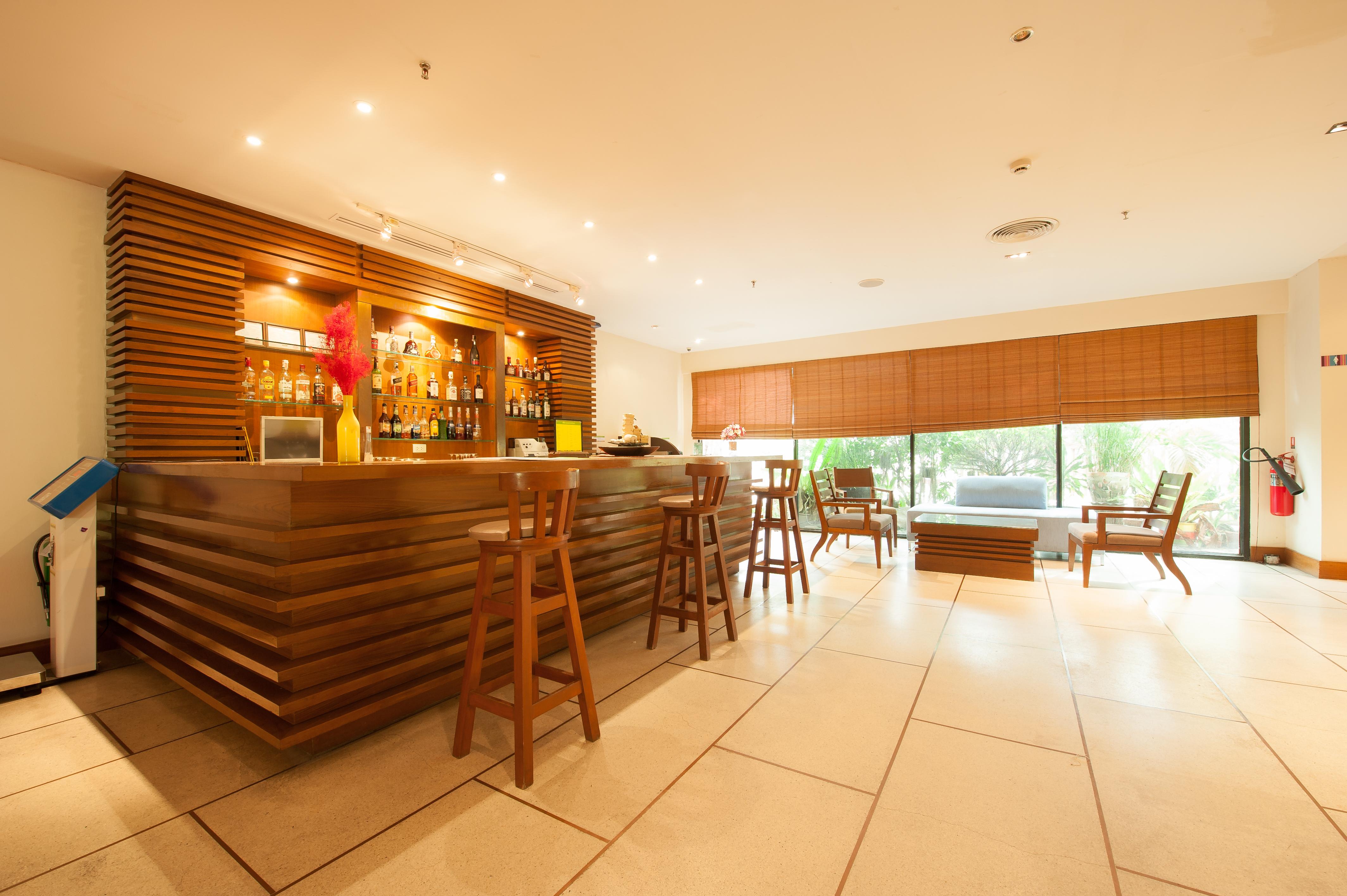 The Seasons - Sha Certified Hotel Pattaya