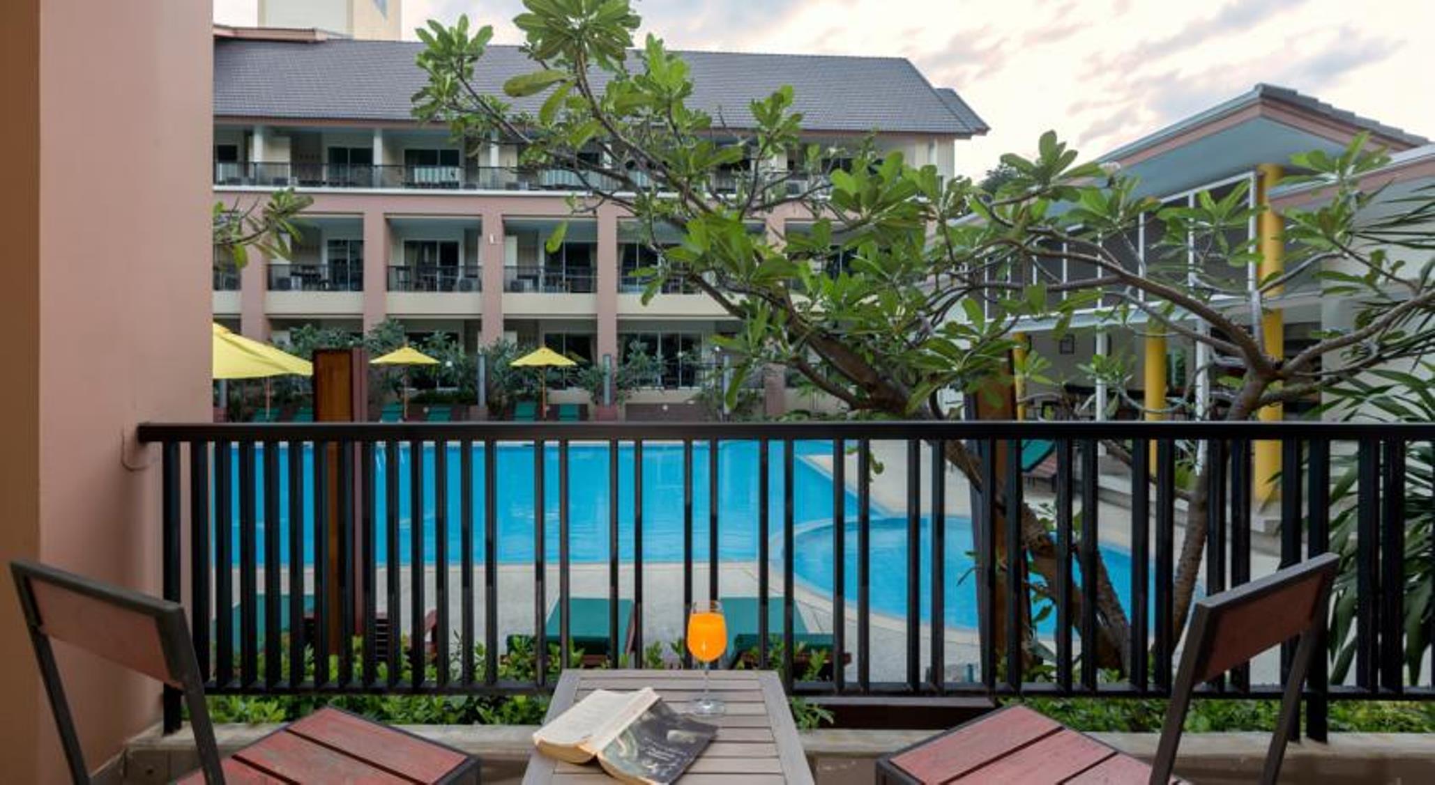 Authong Hotel