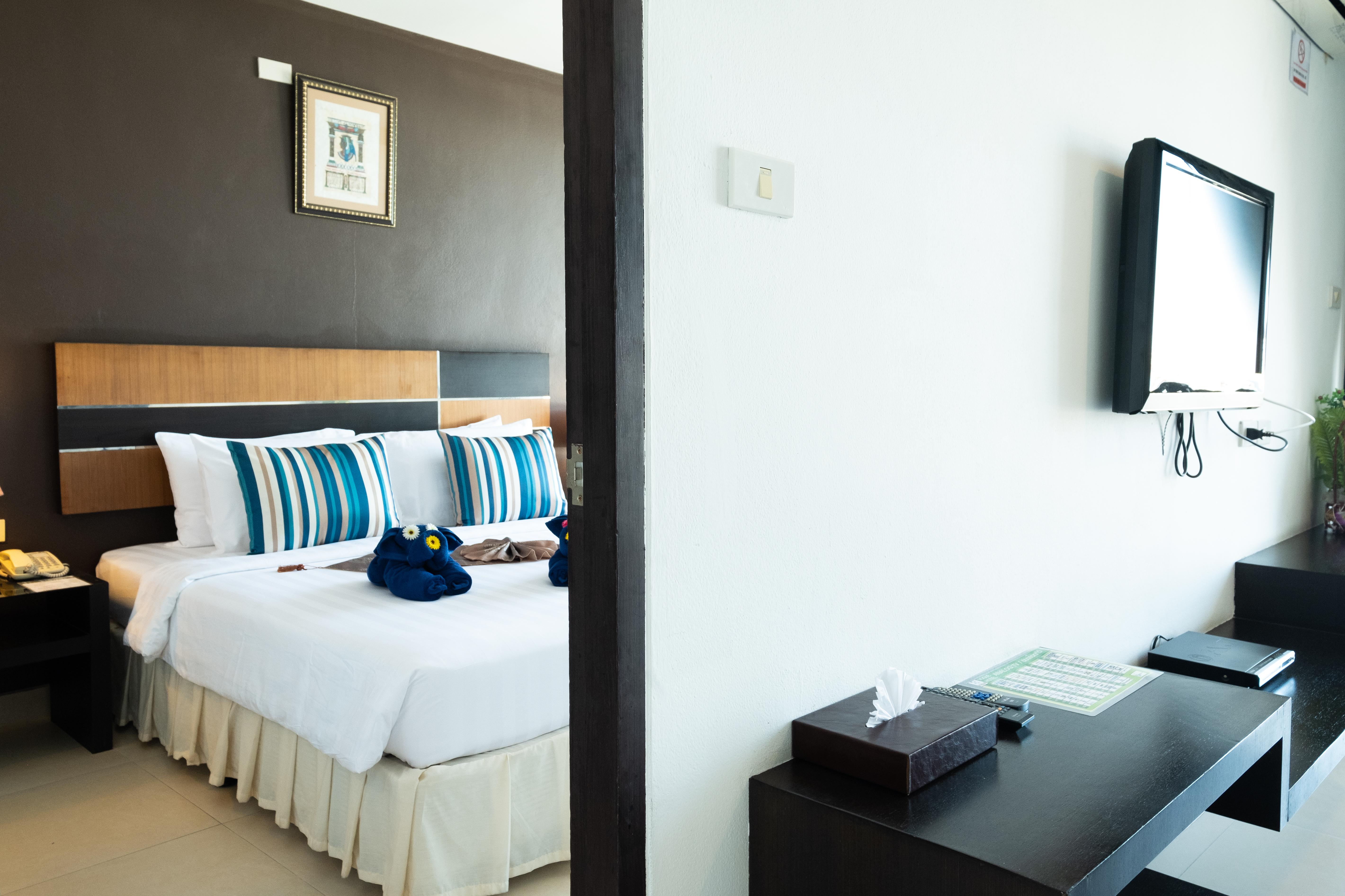 Vogue Hotel 4*