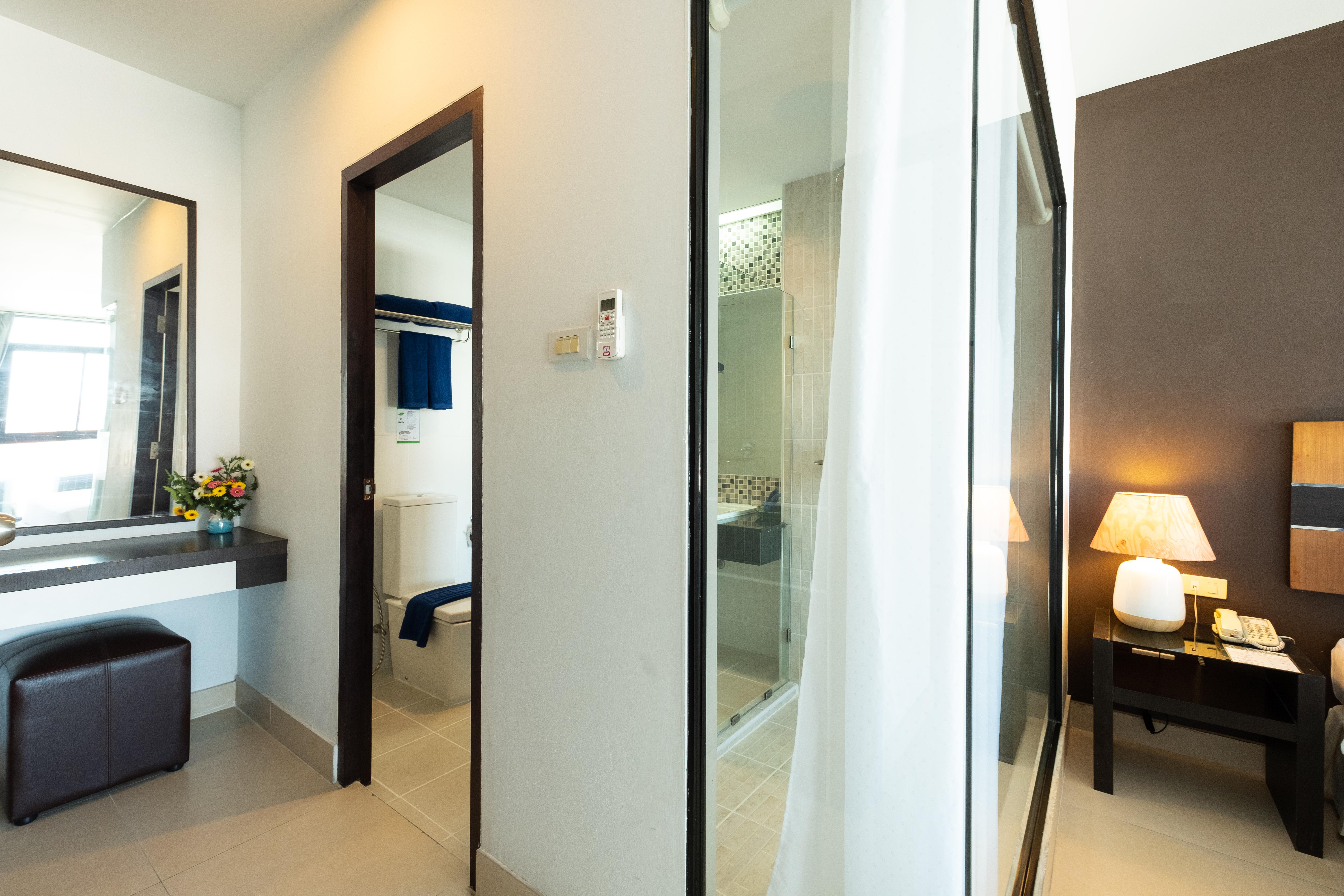 Vogue Hotel 4*
