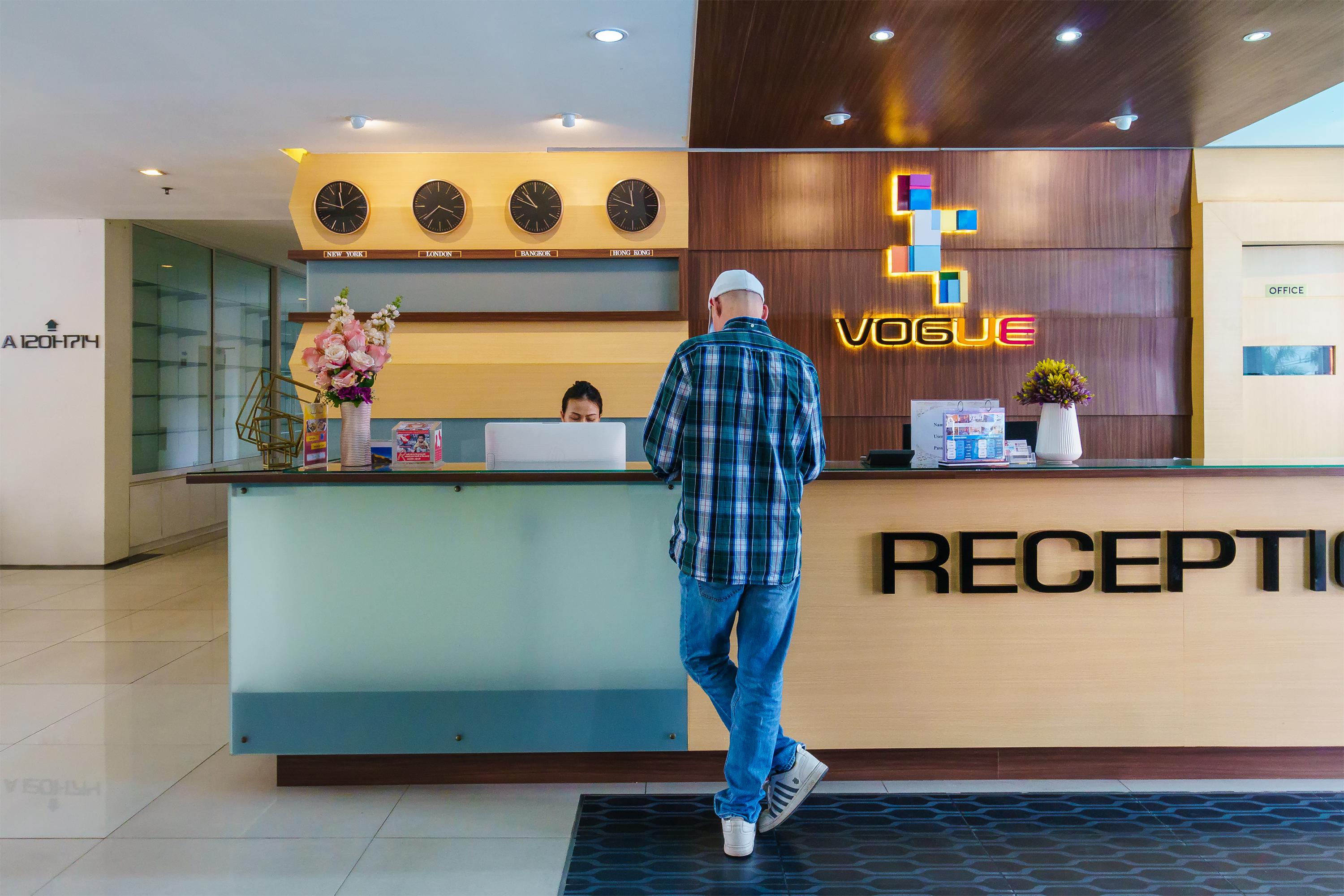 Vogue Hotel 4*