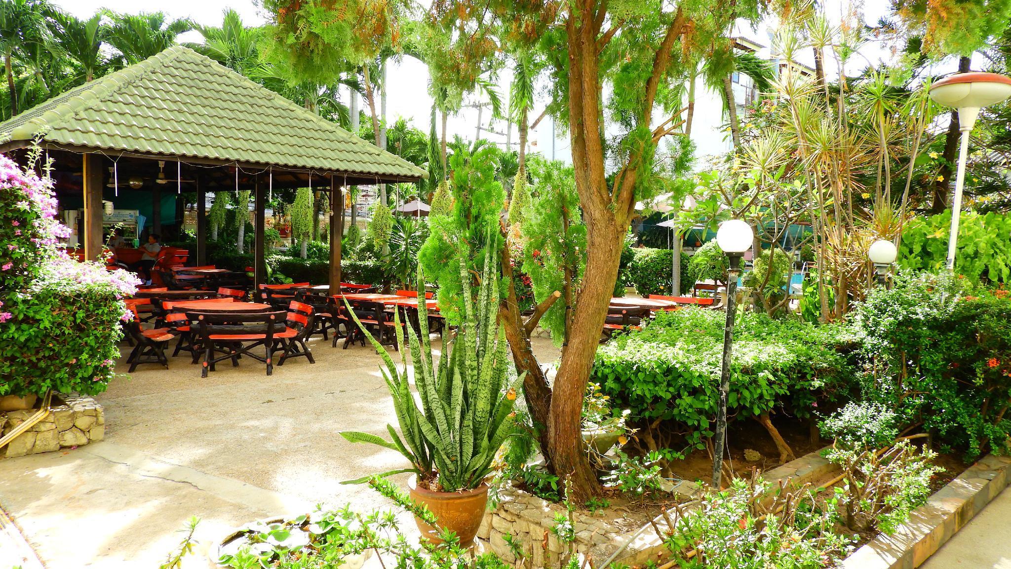 Romeo Palace Hotel Pattaya