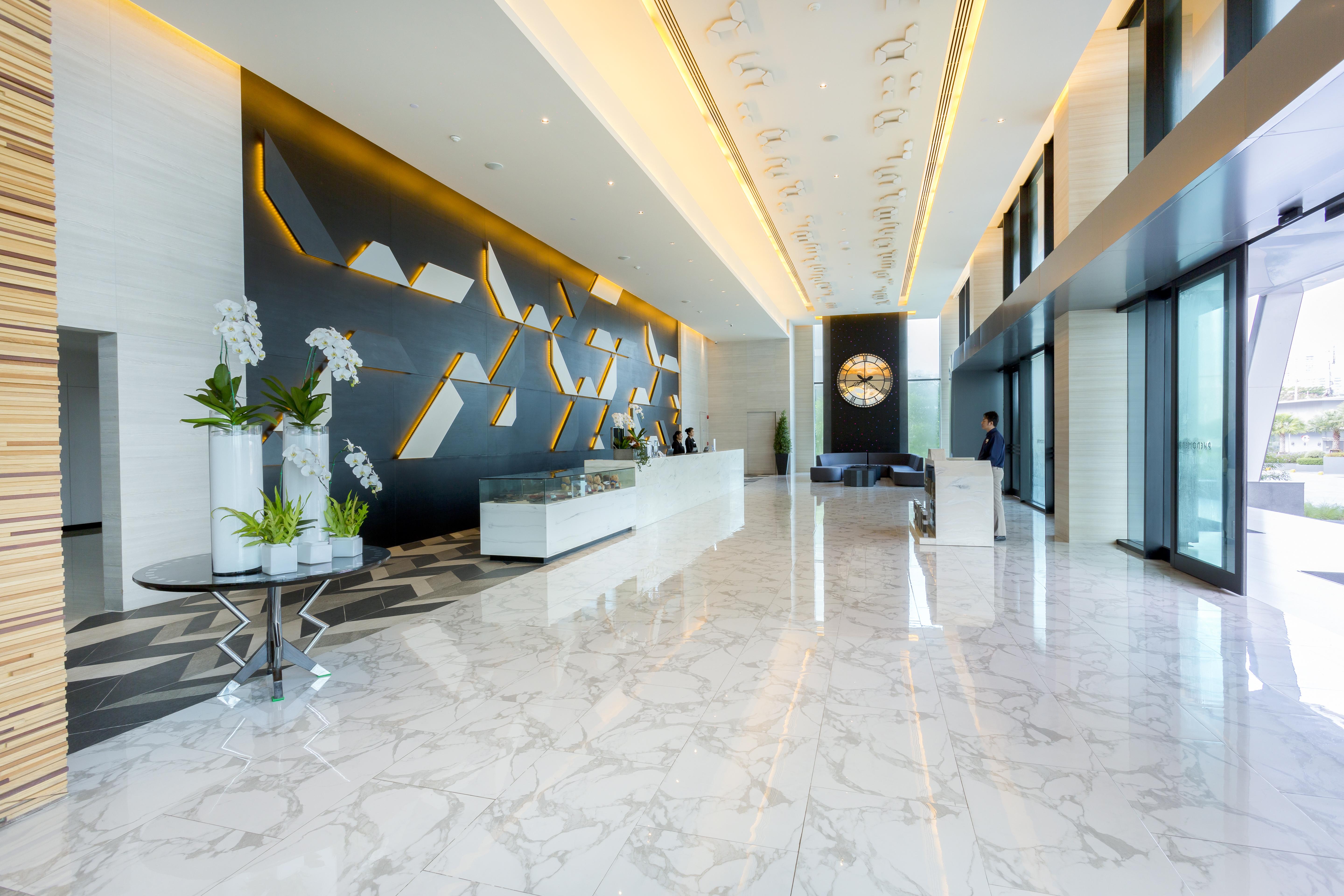 Tsix5 Phenomenal Hotel 5*