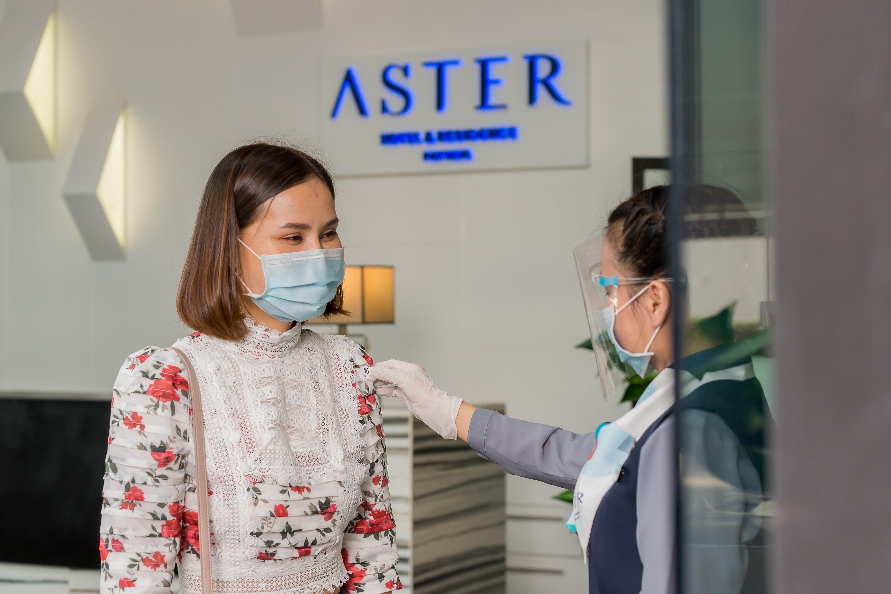Aster And By At Mind 4*