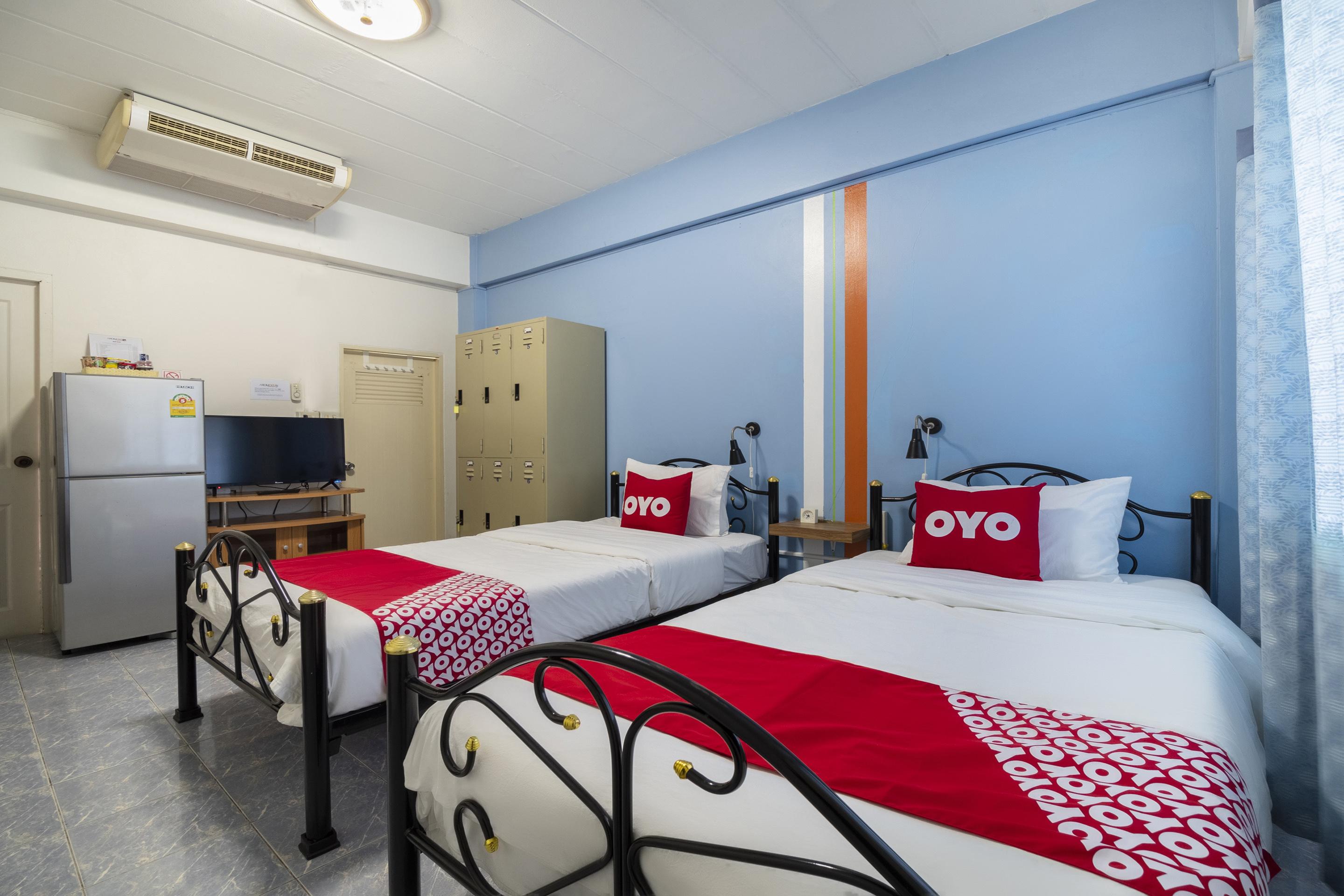 Oyo 838 Aromdee Hotel 2*