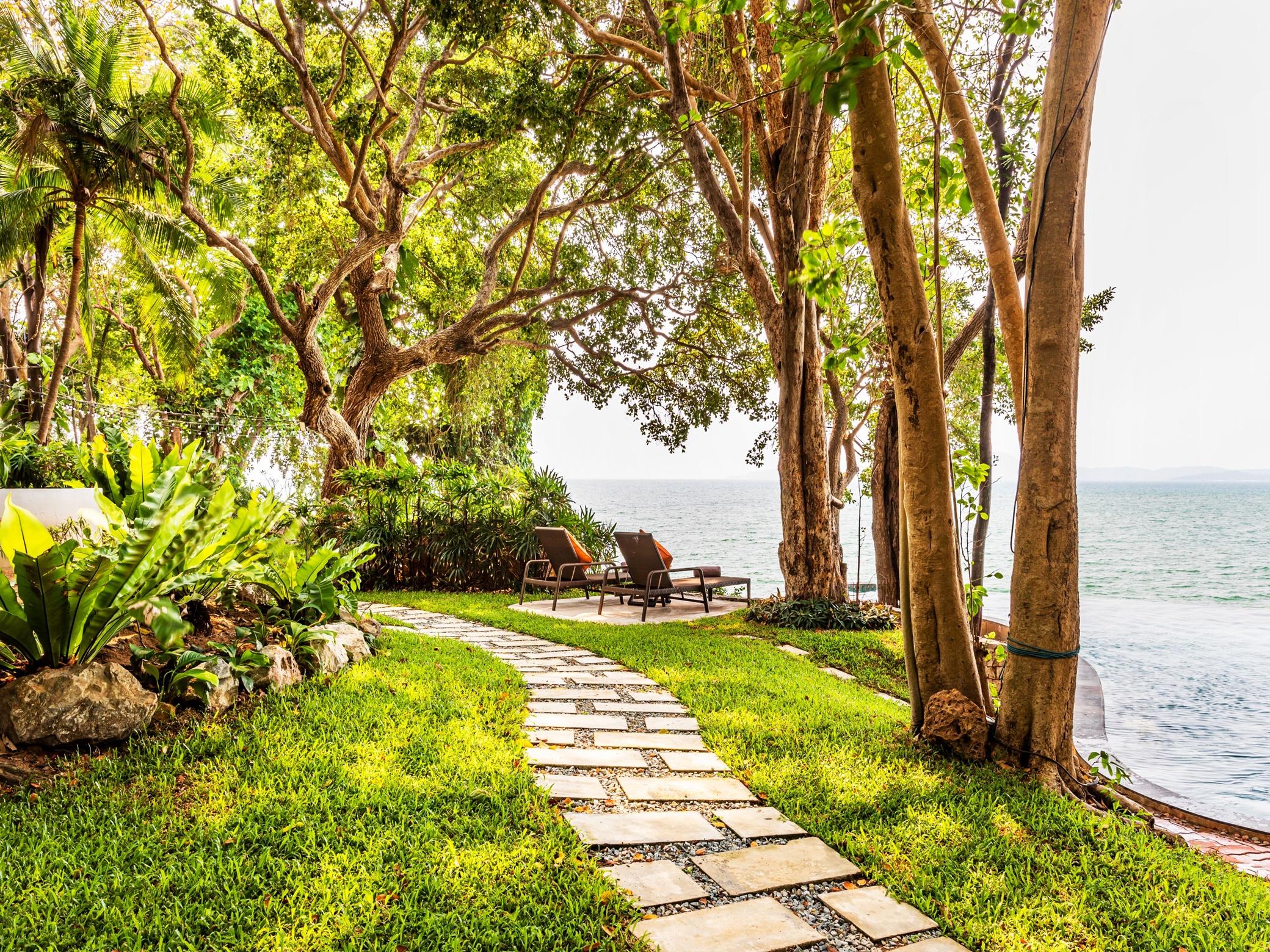 Resort The Monttra Pattaya - Sha Extra Plus 5*