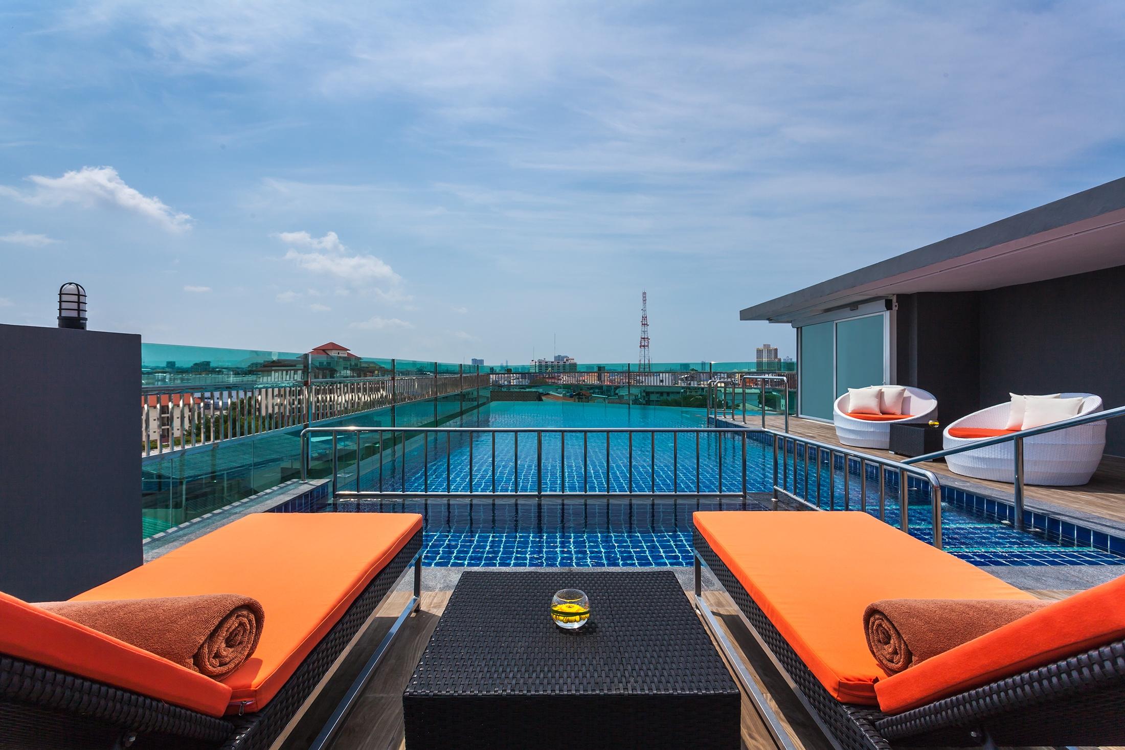 Nova Express 4*