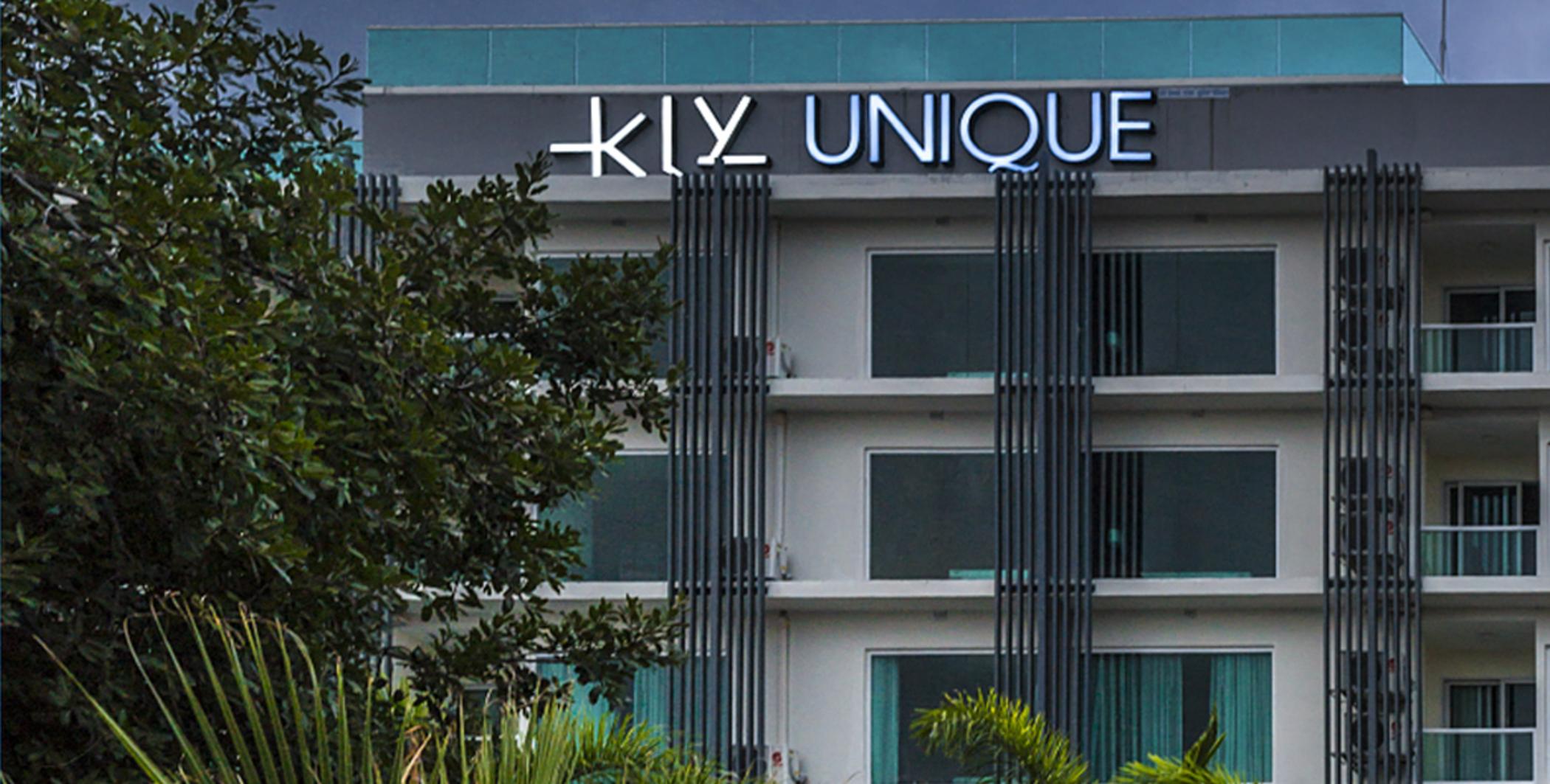 Unique Regency Hotel