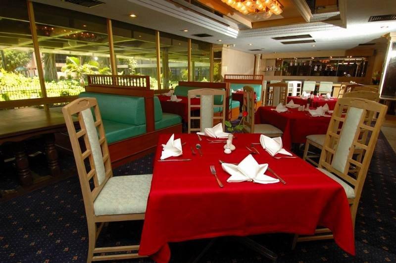 Ambassador Jomtien Ocean Wing - Sha Hotel