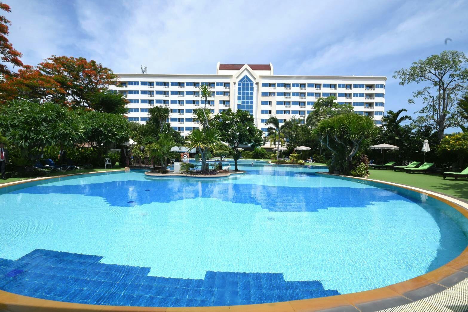 Jomtien Garden & 4*