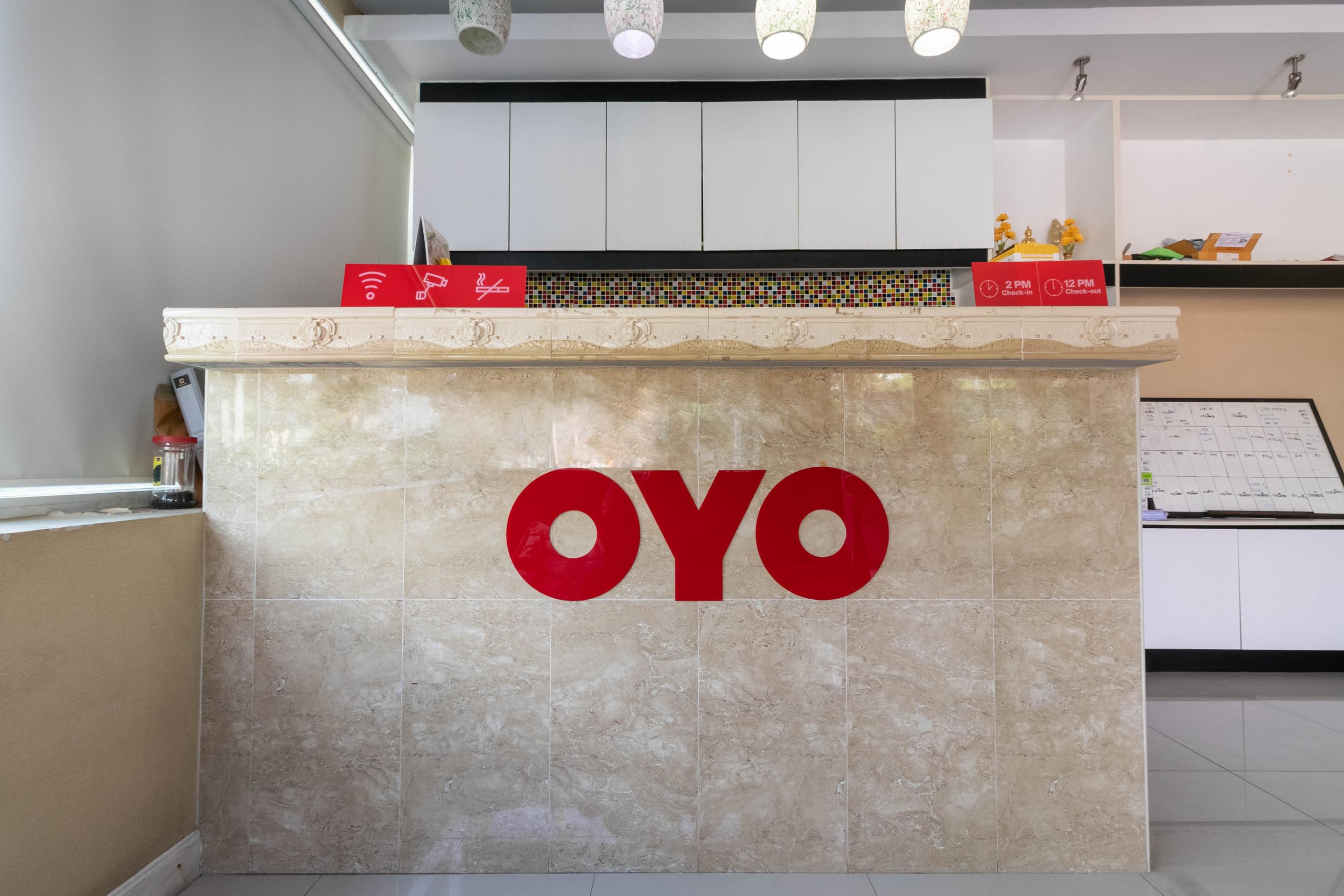 Oyo 75389 Pandora House Inn