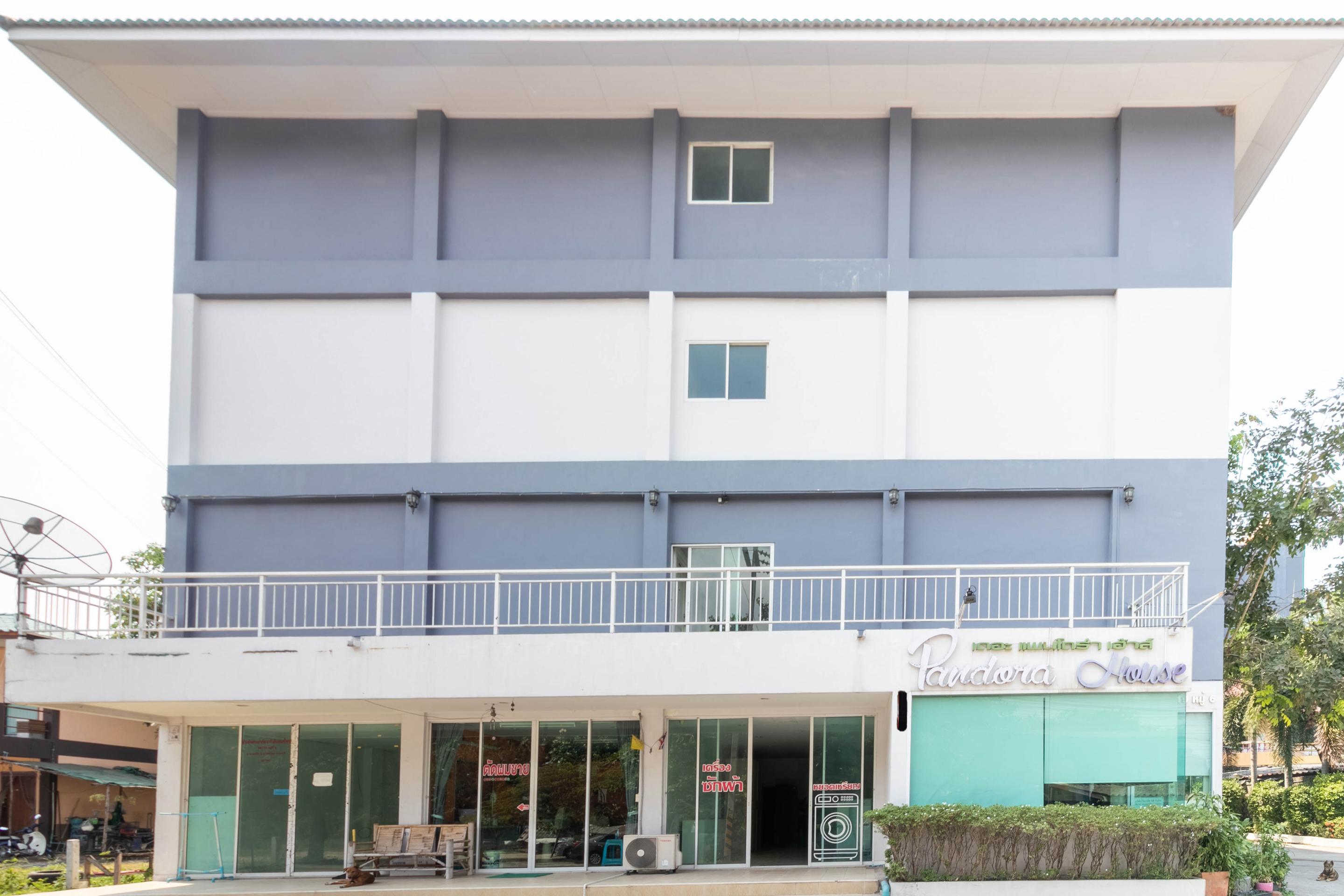 Inn Oyo 75389 Pandora House 2*
