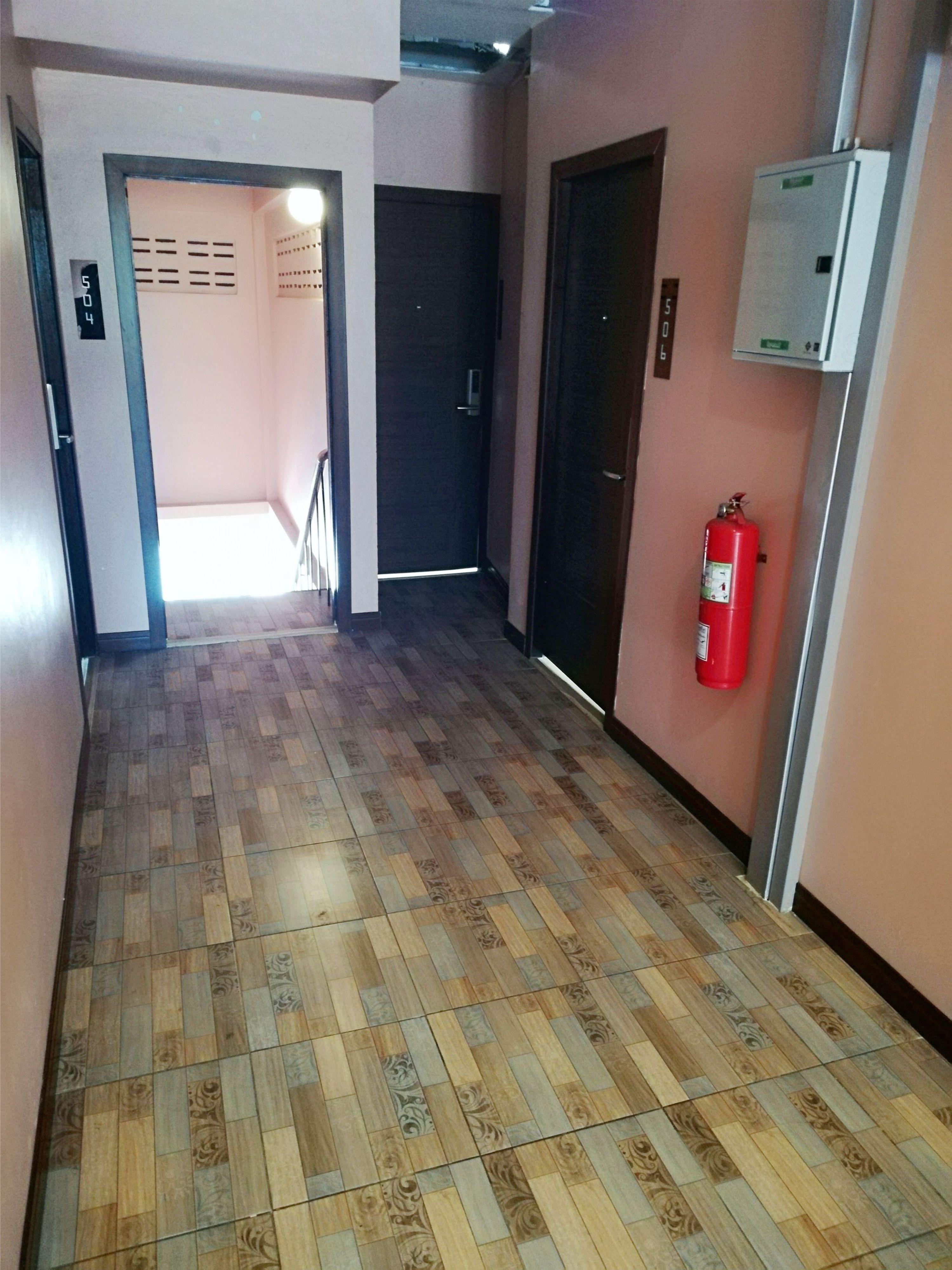 Hotel J P