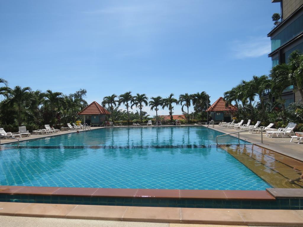 View Talay 6 Apartment