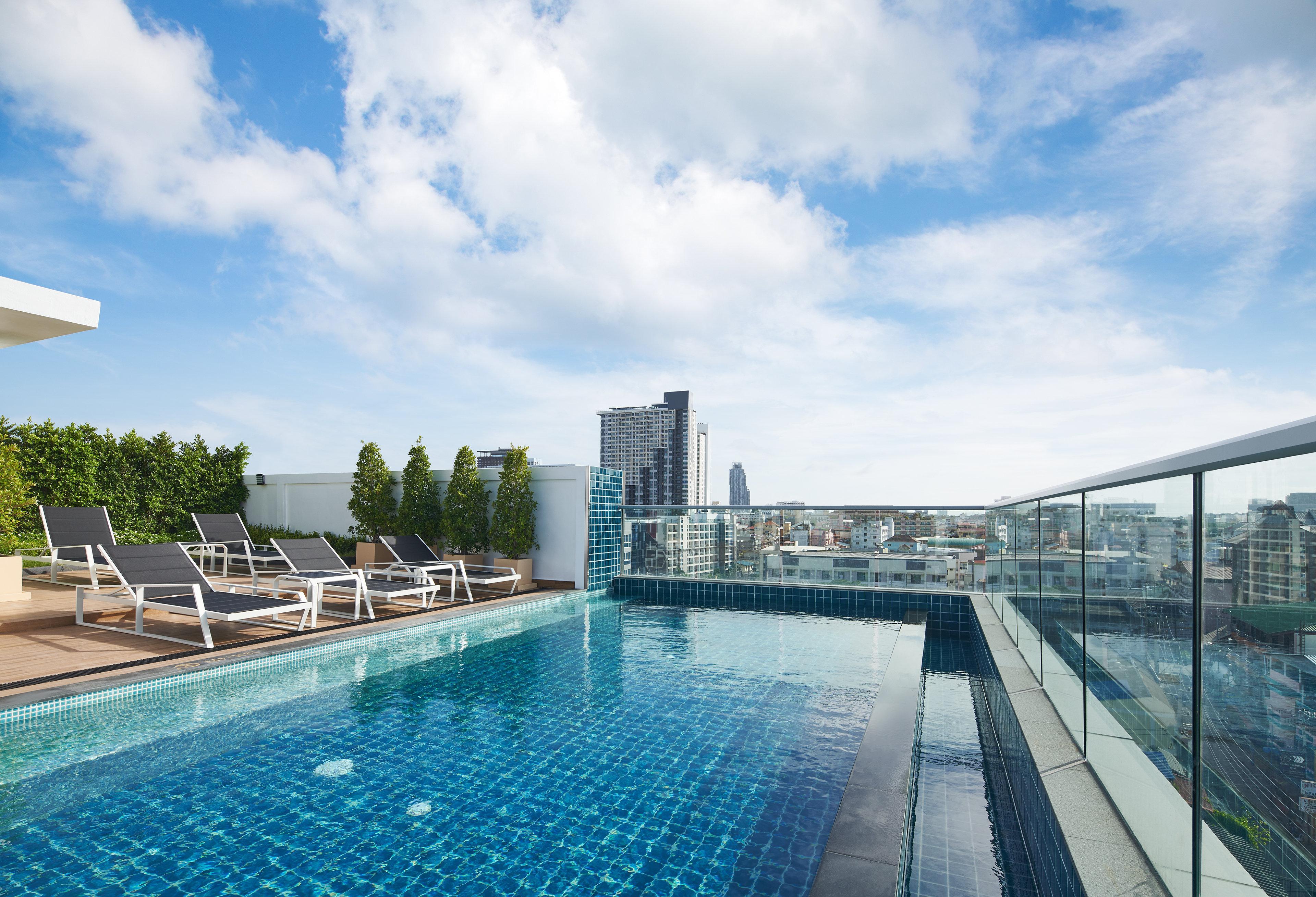 Express By Ihg Hotel 4*