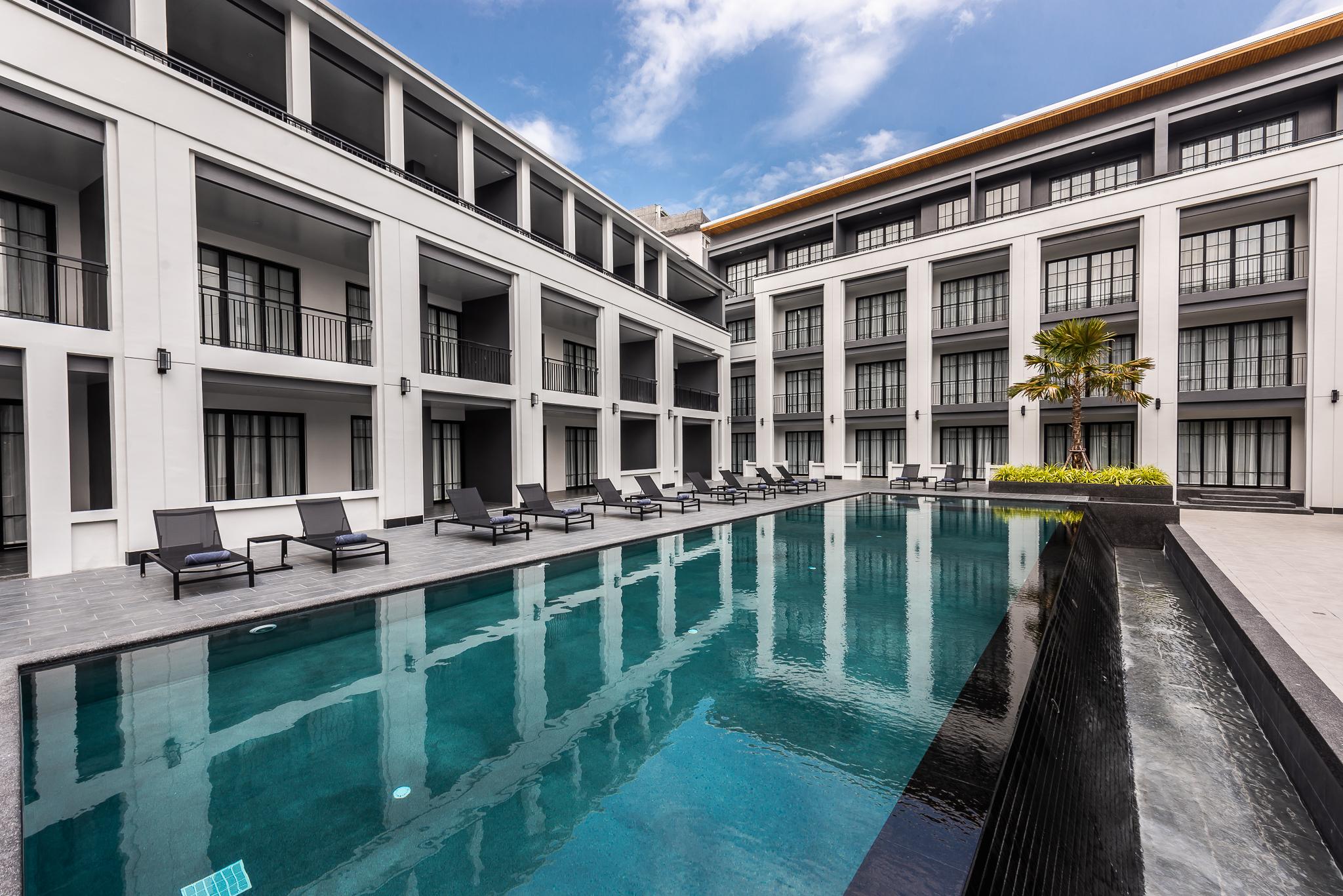Hotel One Patio - Sha Extra Pattaya