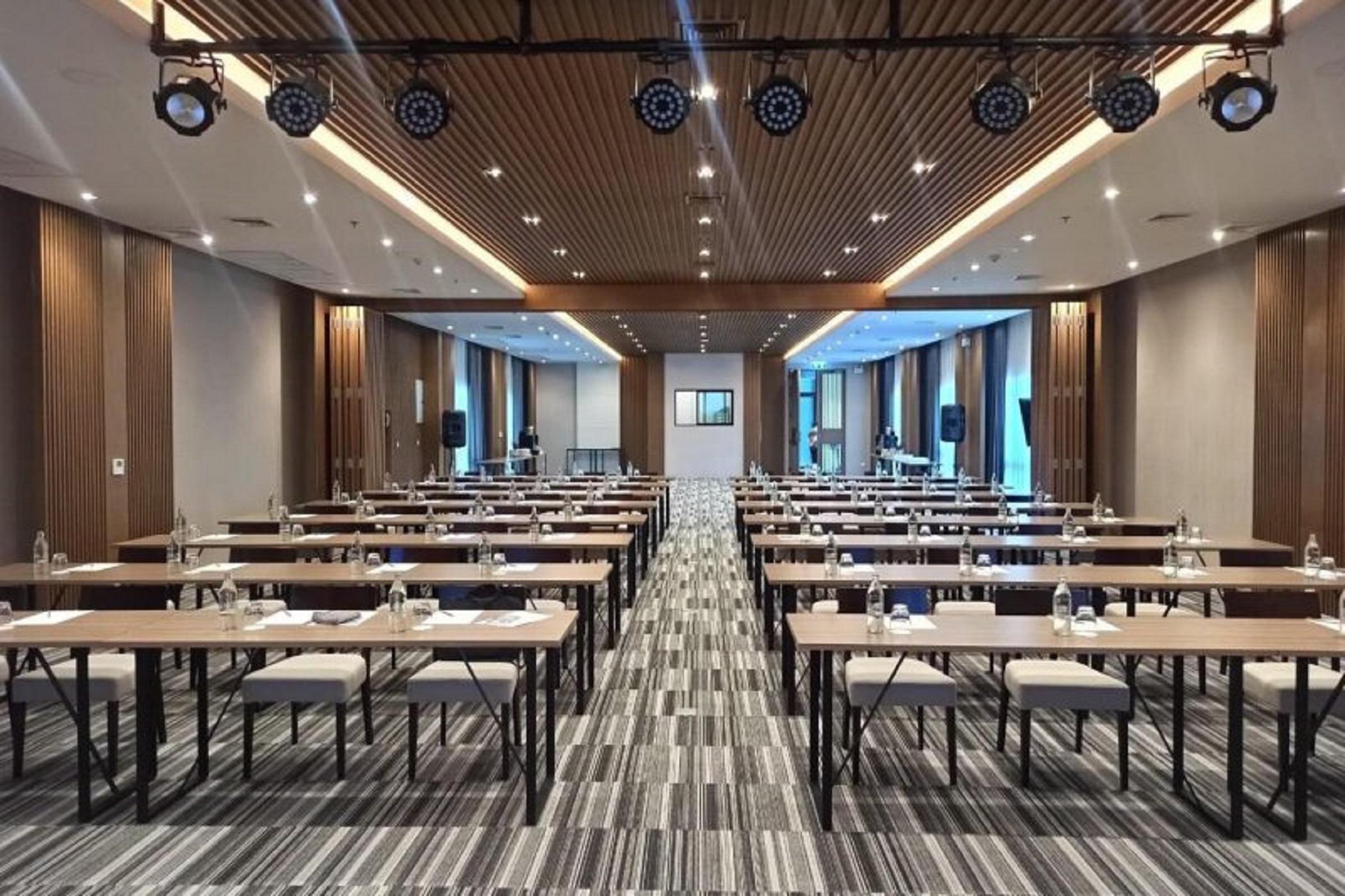 Hotel Mandarin Eastville, - Sha Extra Pattaya