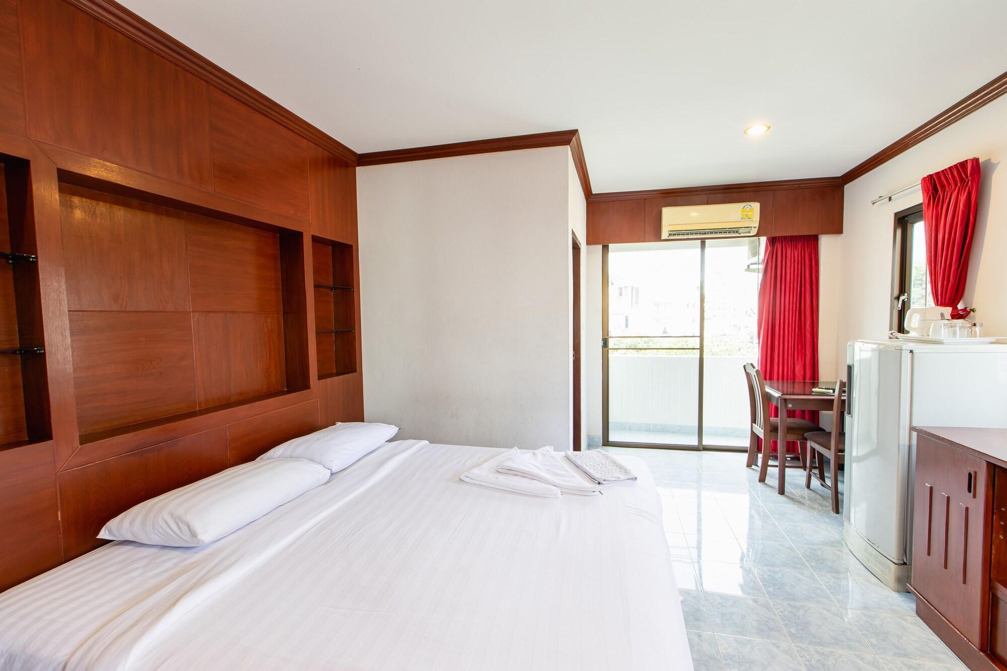 Hotel Selina Place 3*