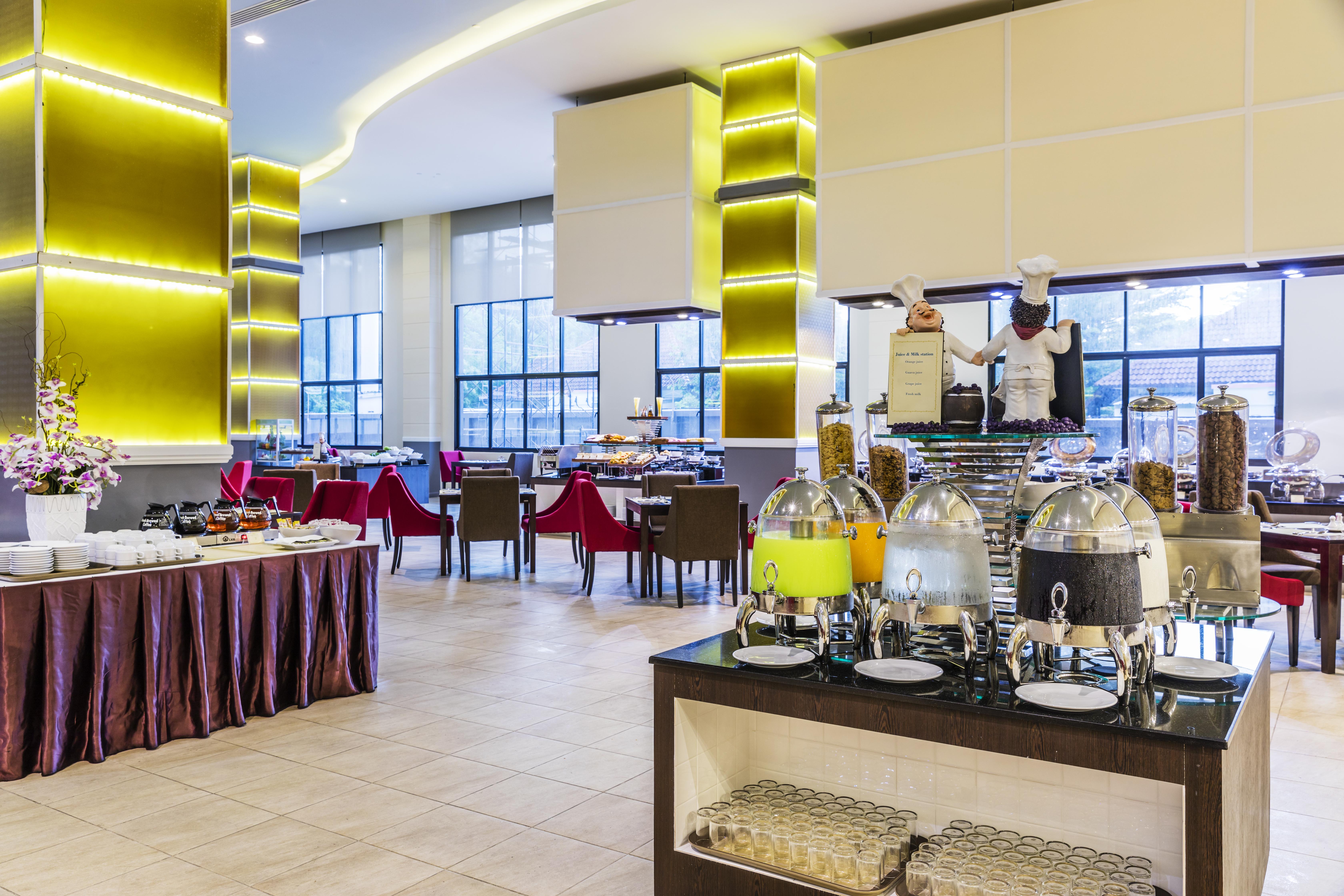 Grand Palazzo Hotel - Sha Extra Plus 5* Pattaya