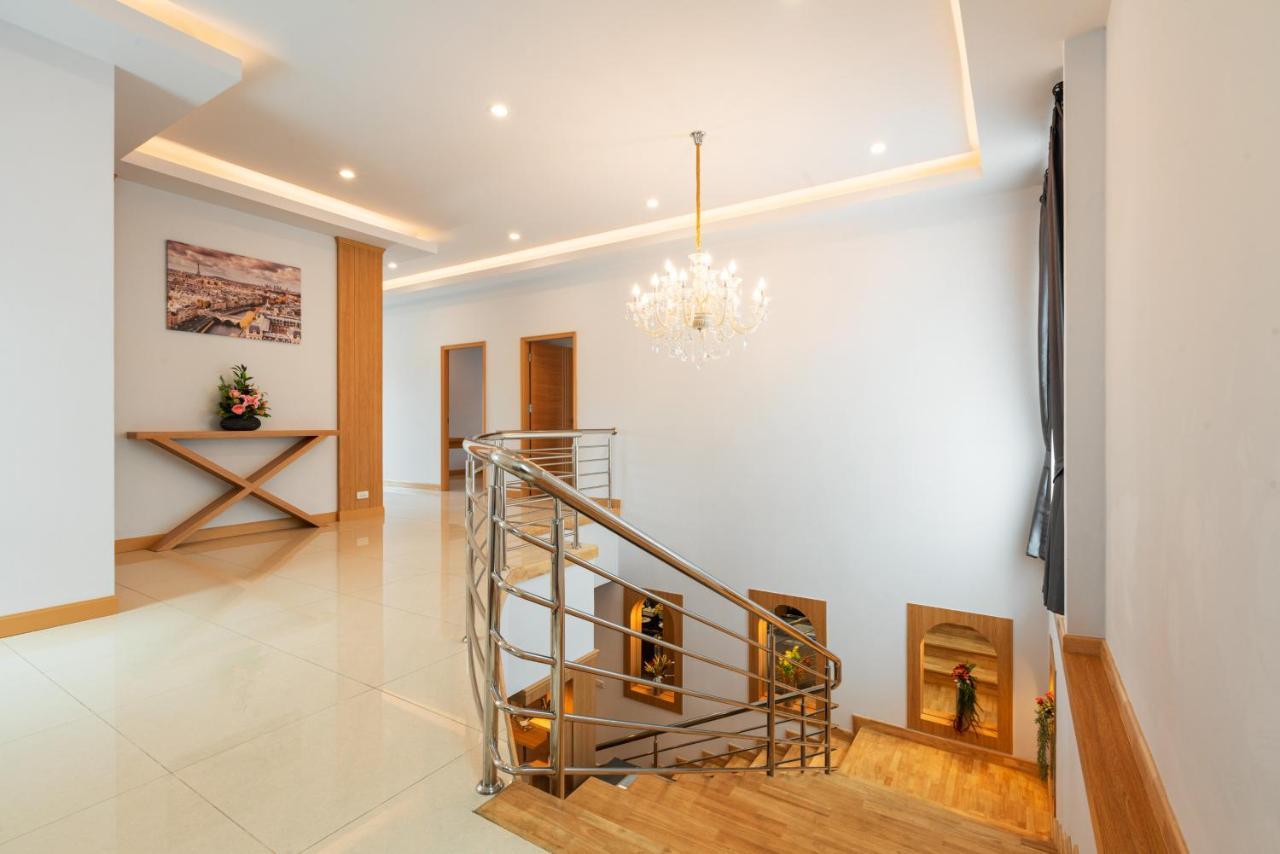Grand Gala Villa *