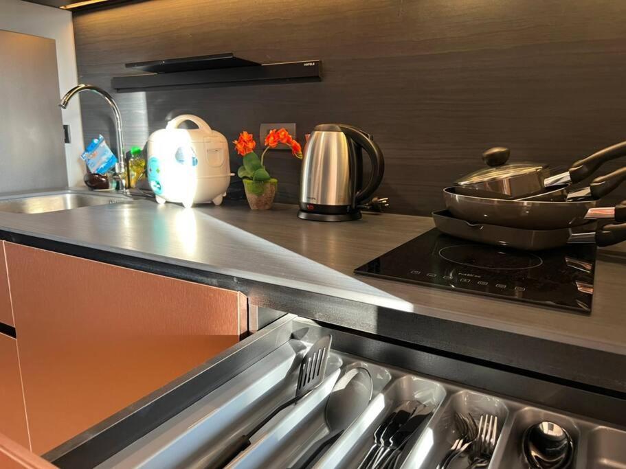 Downtown Chic High Floor #e59 Apartamento