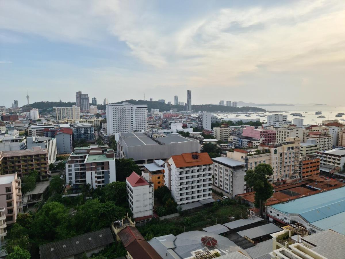 The Base * Pattaya