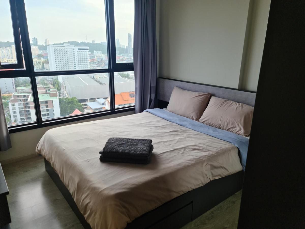 The Base * Pattaya