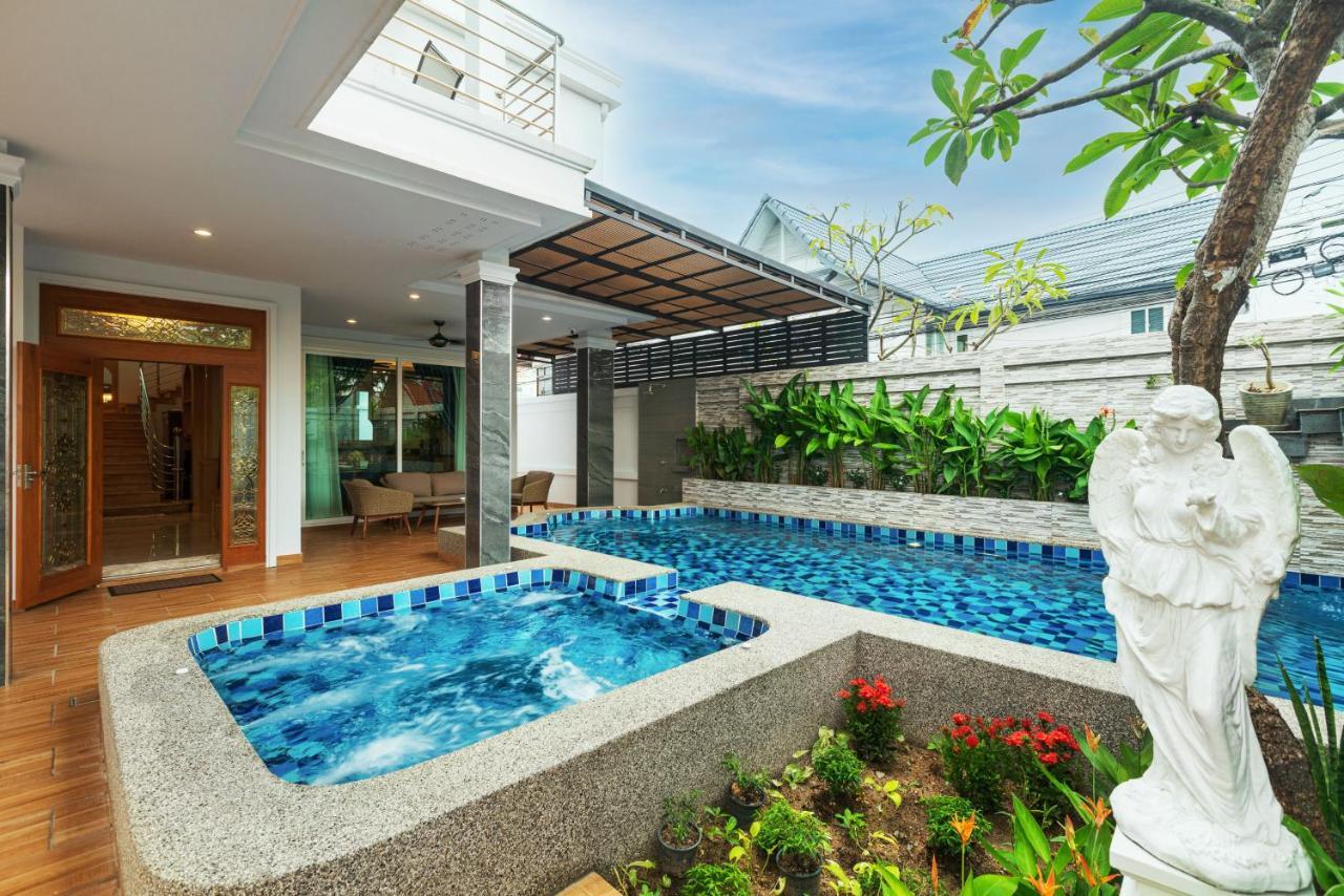 Grand Gala Pattaya
