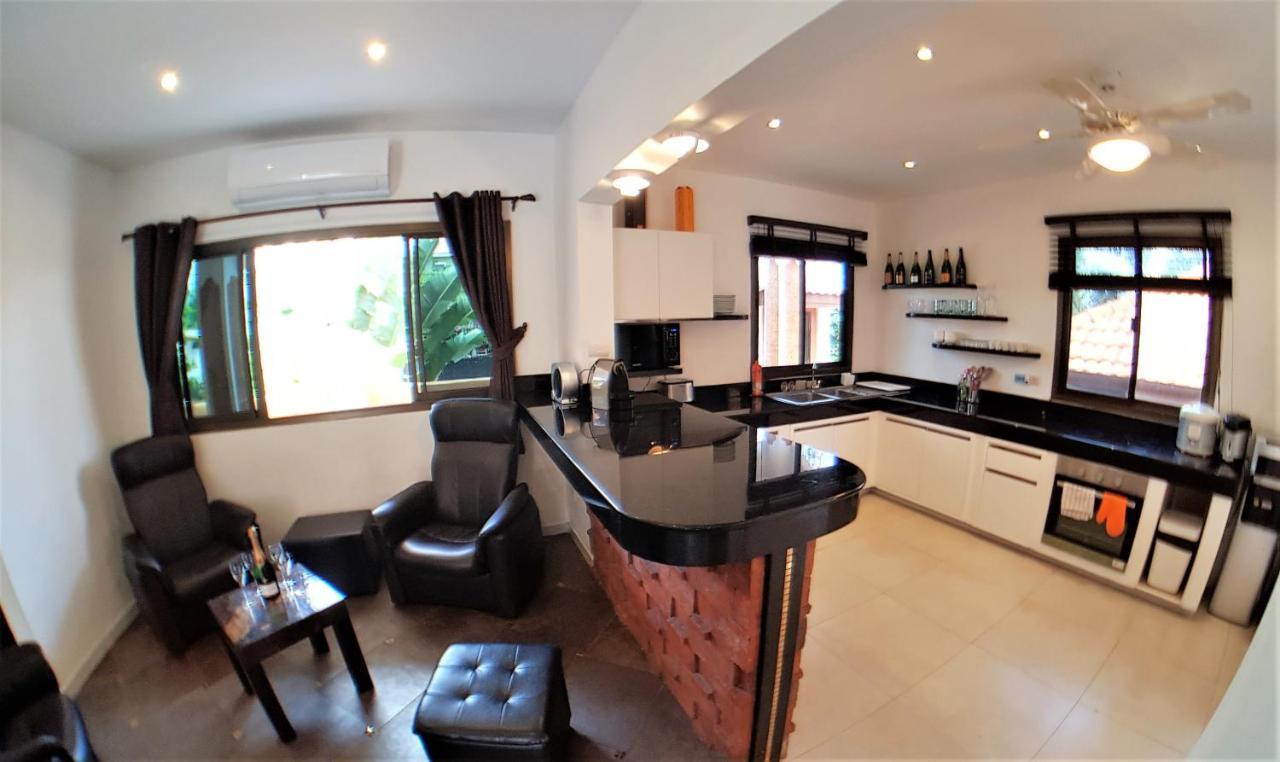 Pousada Wowland Luxury Pool Walking Street 6 Bedrooms Pattaya
