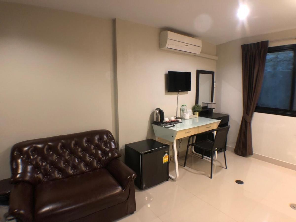 Sumalee Albergue Pattaya