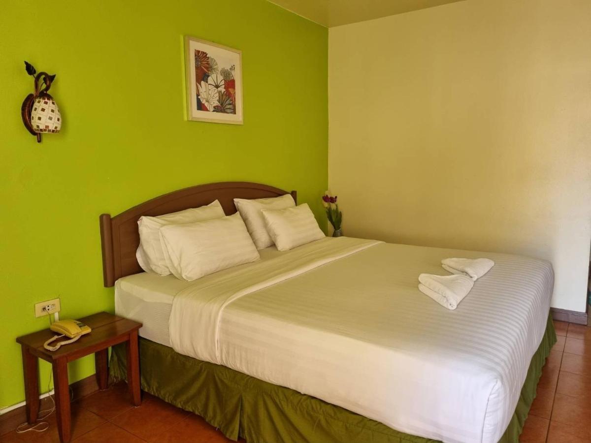 Opey De Place Pattaya