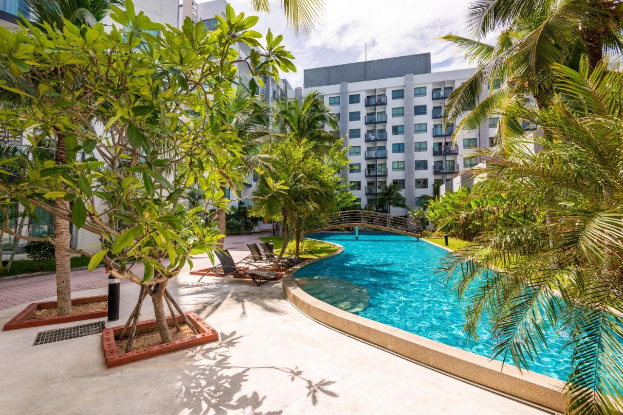 Apartment Rare Xxxl Swimming Pools - Free Fast Wifi - Floor Pool View Balcony