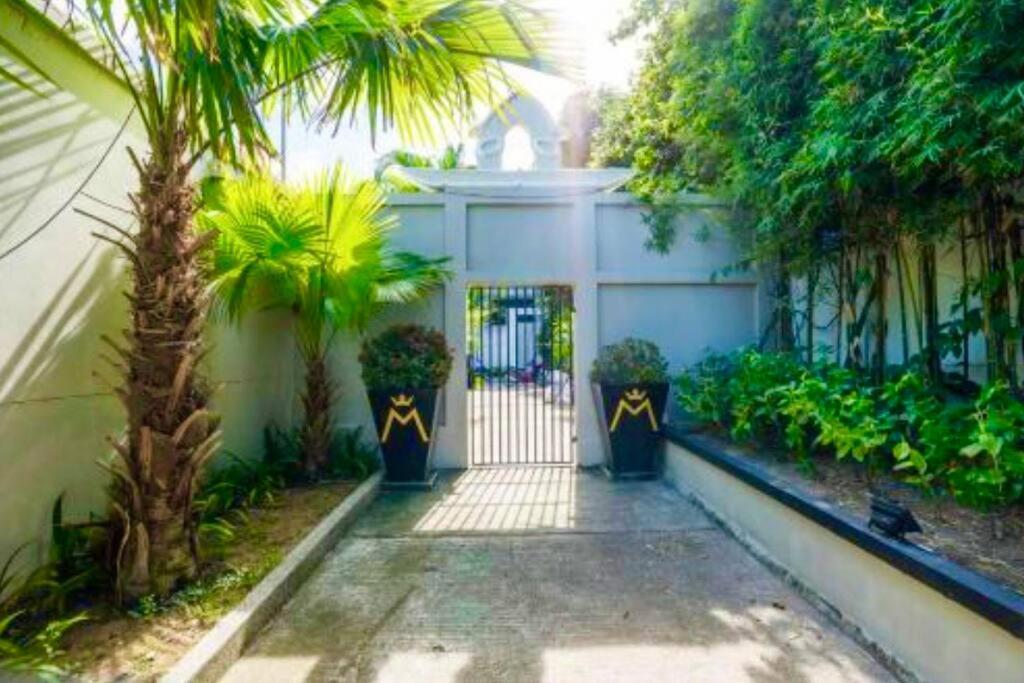Villa Luxury Pool Villa, On Private Project Majestic Pratumnak *