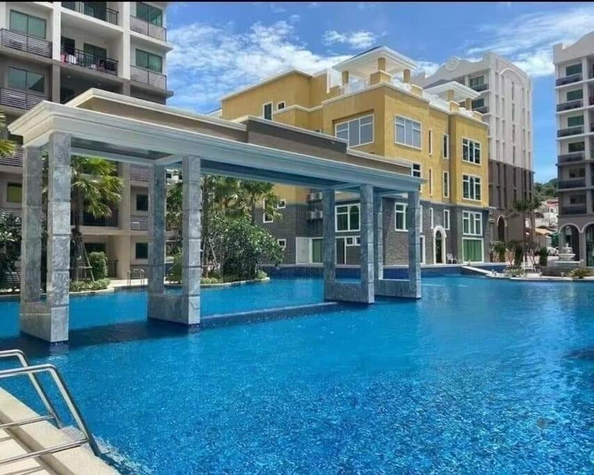 Arcadia Continental In Jomtien *