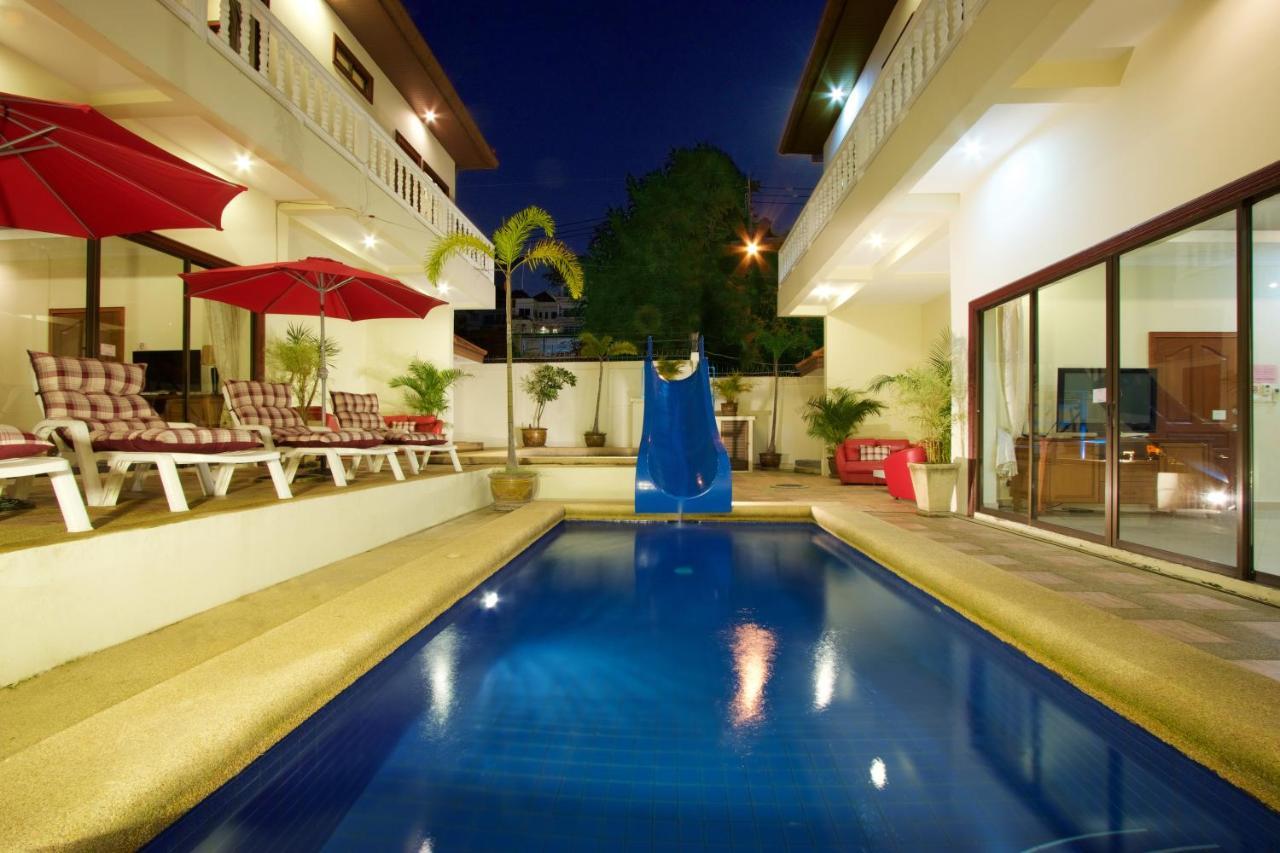 Villa Avoca Pool