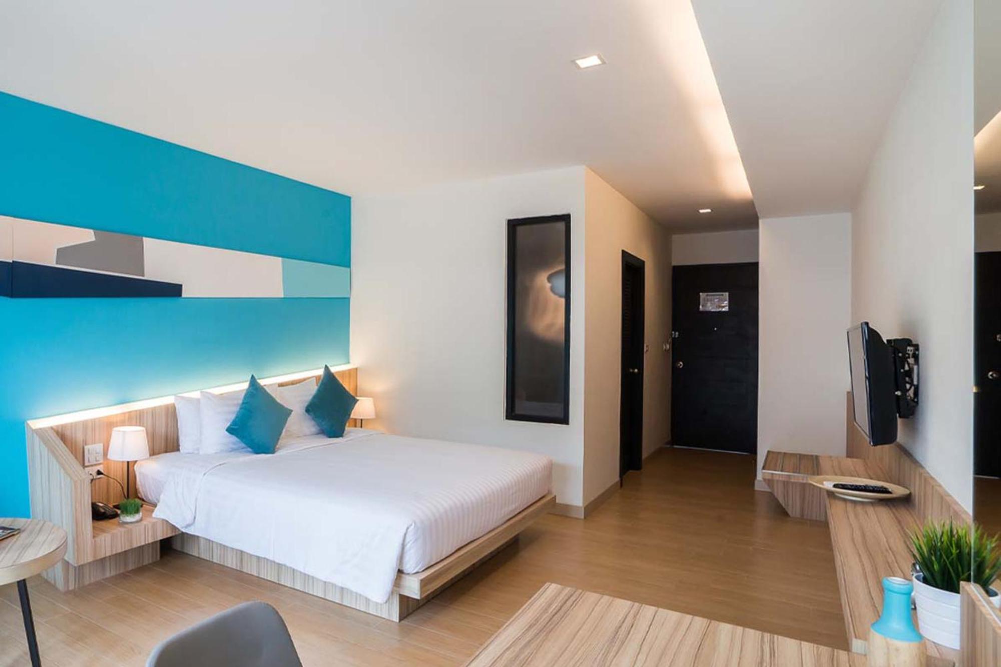 J Inspired Hotel 4*