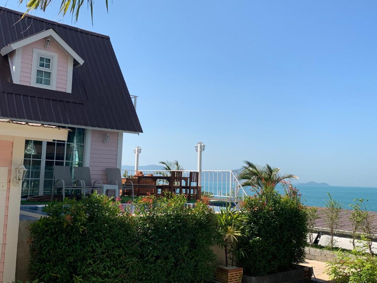 Resort Paradise 3*