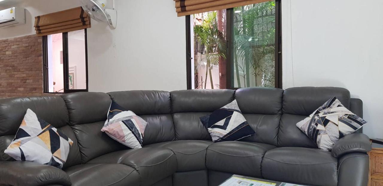 Villa Madee - House Walking Street 6 Bedrooms Pattaya