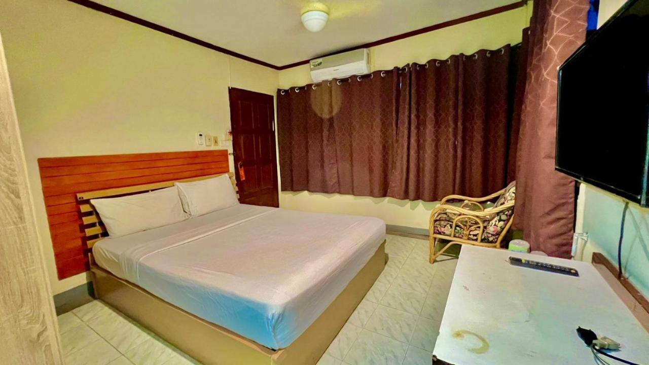 Lewiinski's Guest house Pattaya