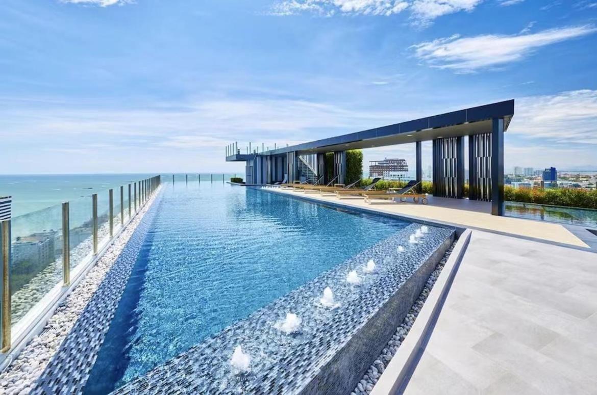 The Base Central By Wcc Apartment